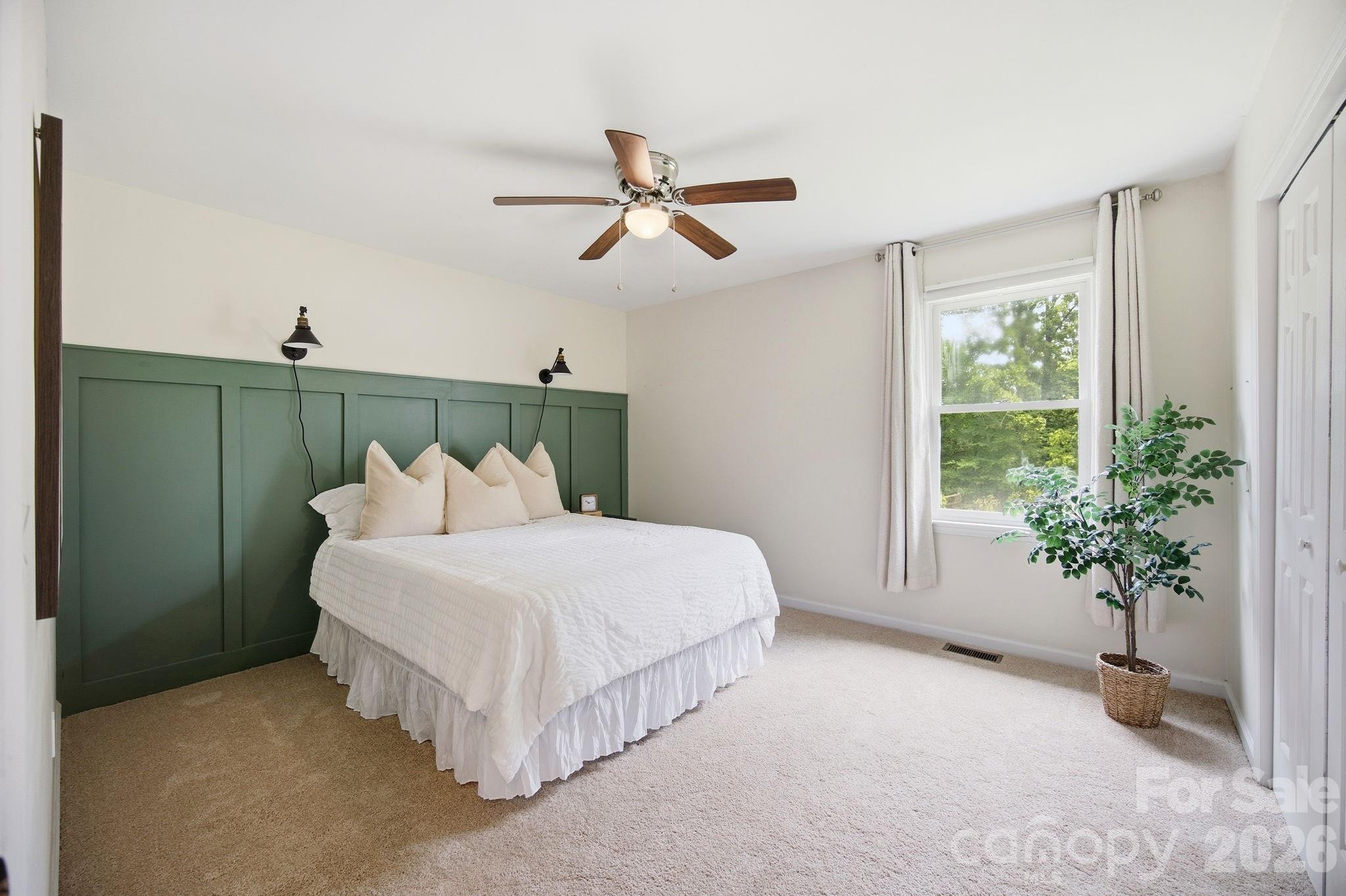 600 Gray Drive — Charlotte