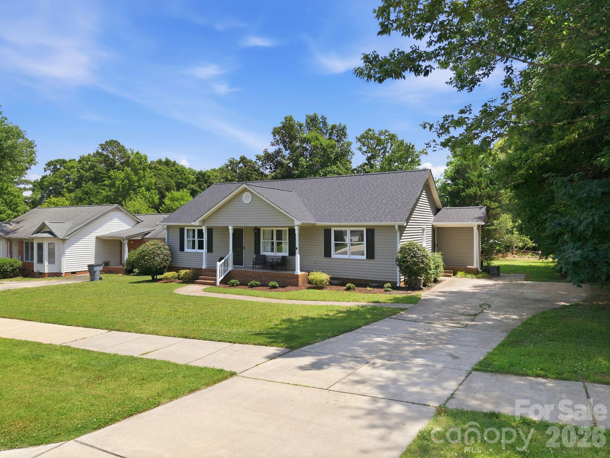600 Gray Drive — Charlotte