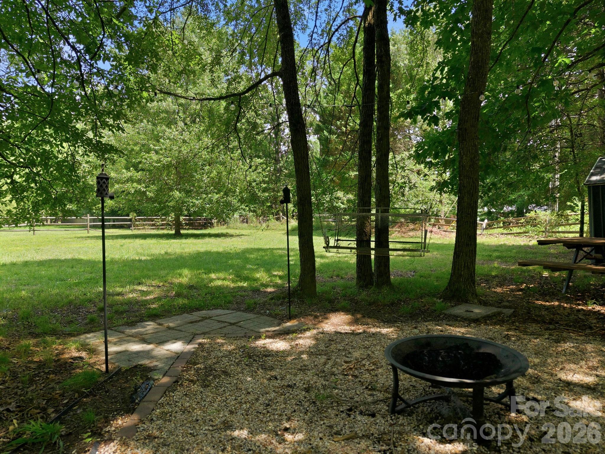 600 Gray Drive — Charlotte