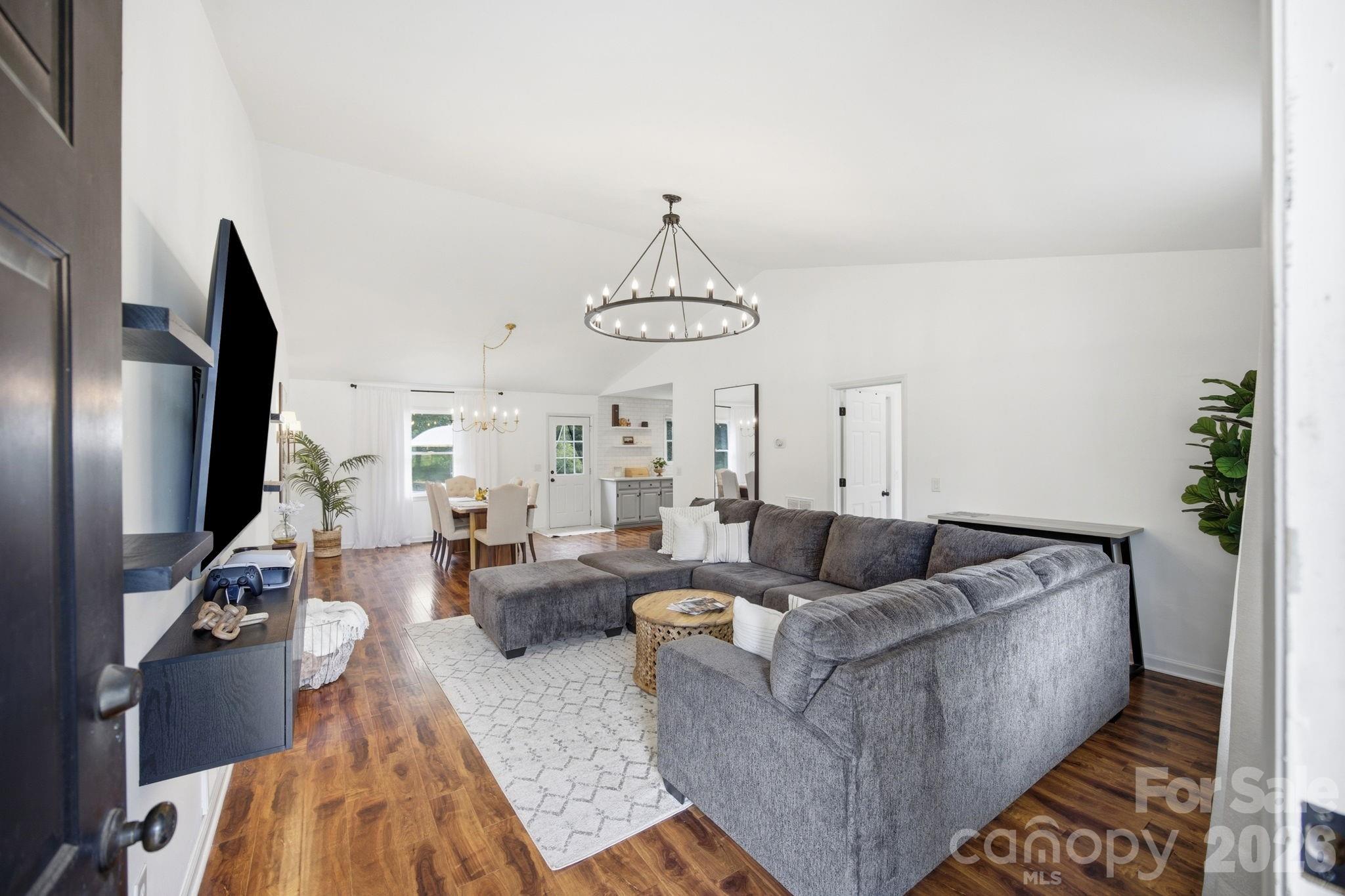 600 Gray Drive — Charlotte