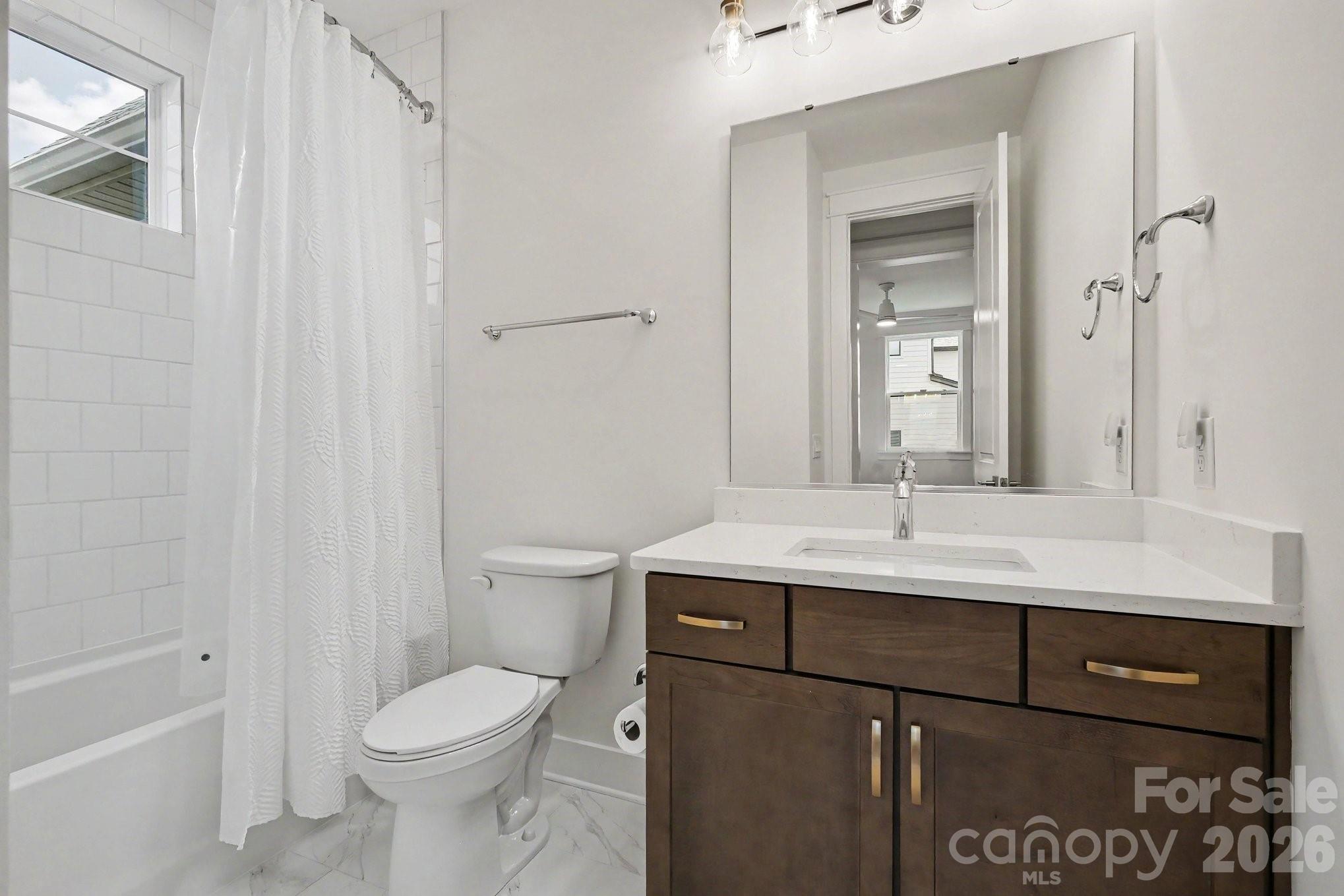 16019 Watts Creek Road — Huntersville