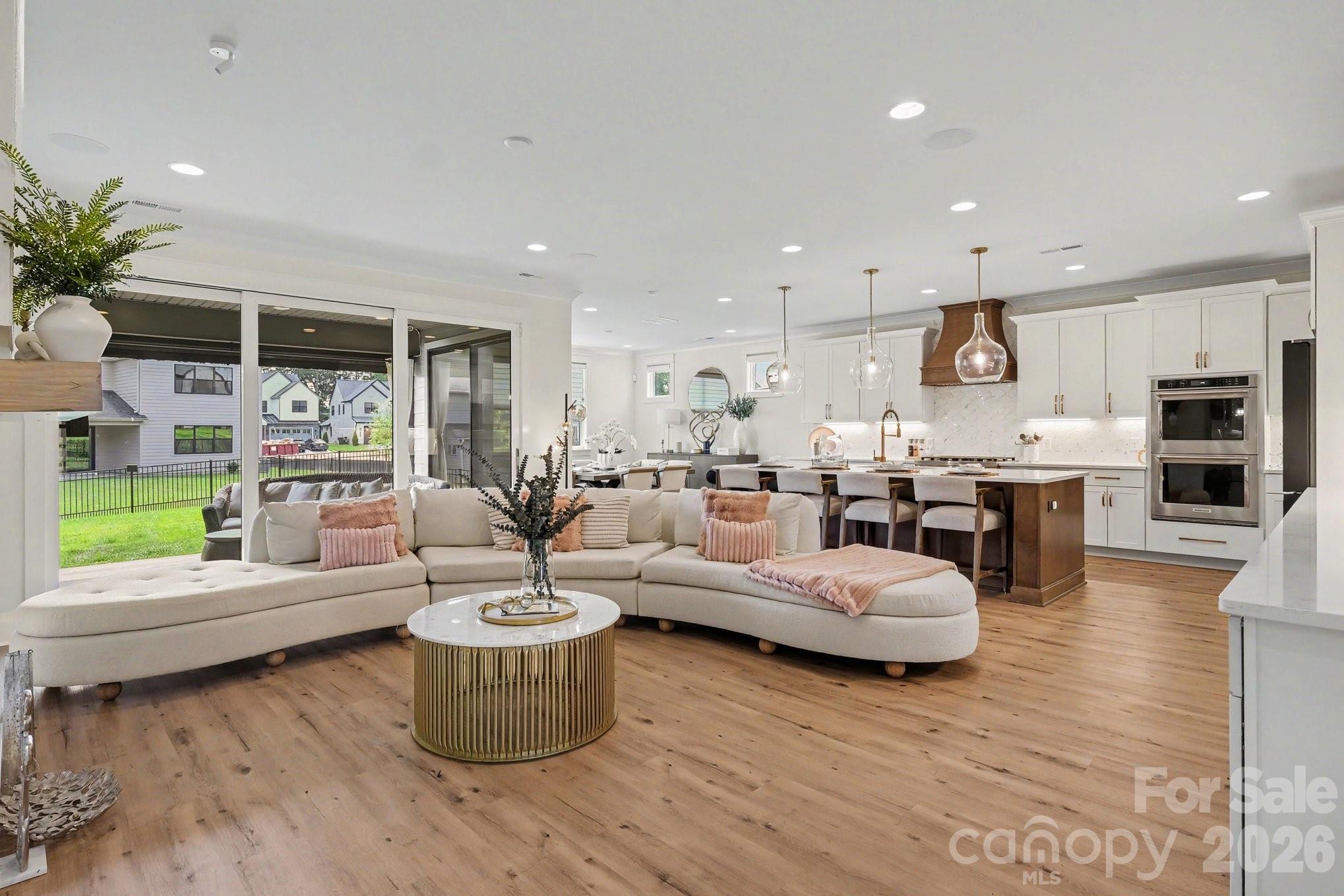 16019 Watts Creek Road — Huntersville
