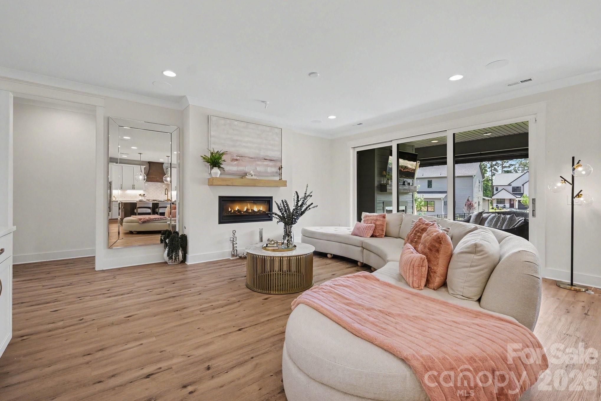 16019 Watts Creek Road — Huntersville