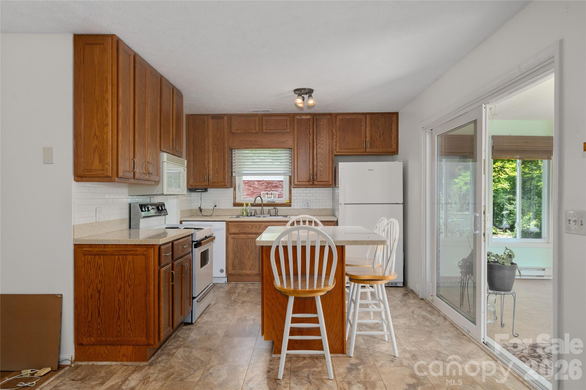 1541 Glenheath Drive #39 — Hendersonville