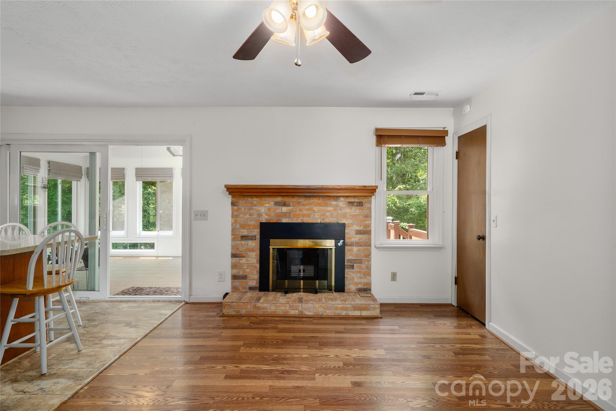 1541 Glenheath Drive #39 — Hendersonville