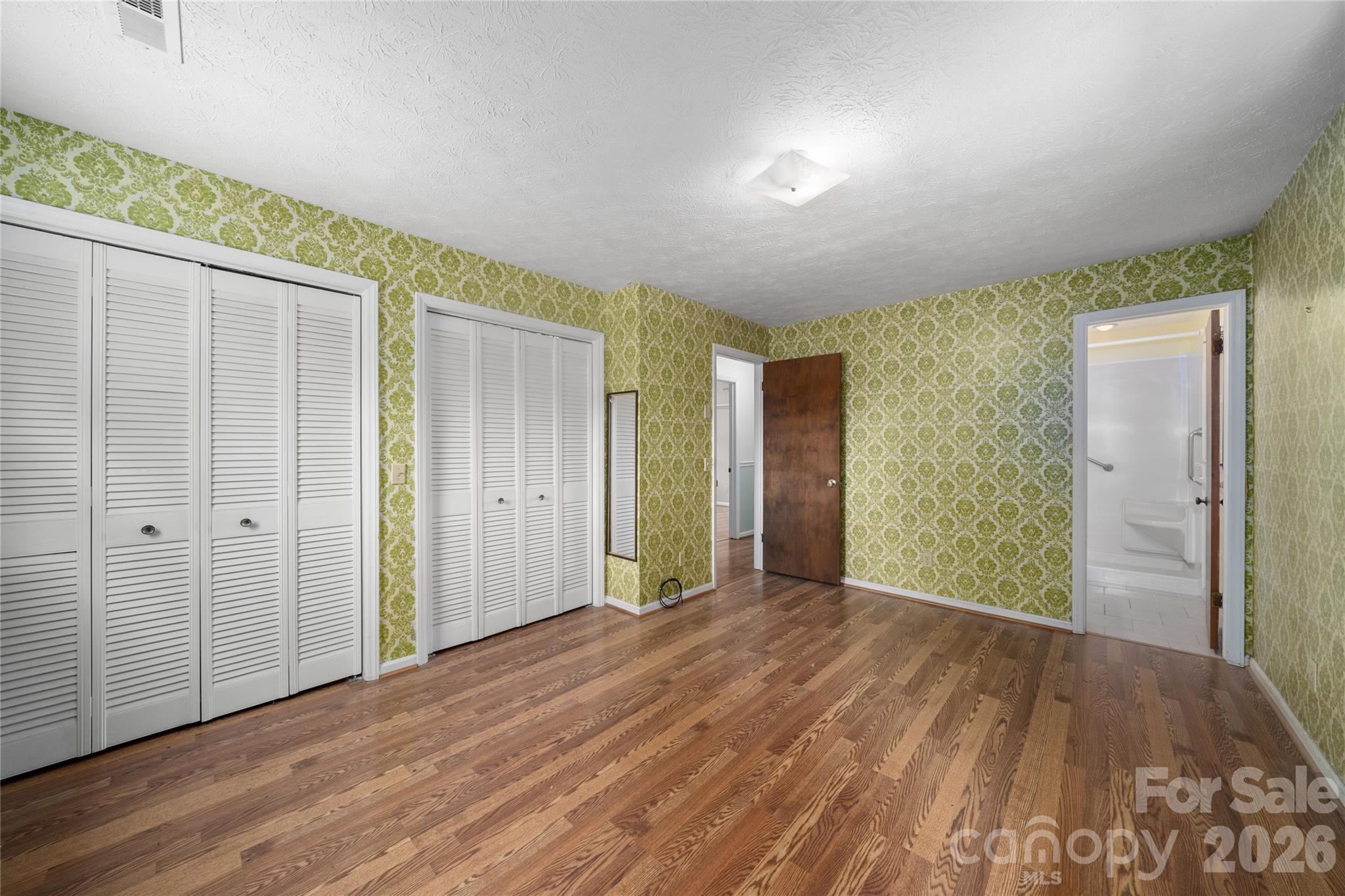 1541 Glenheath Drive #39 — Hendersonville