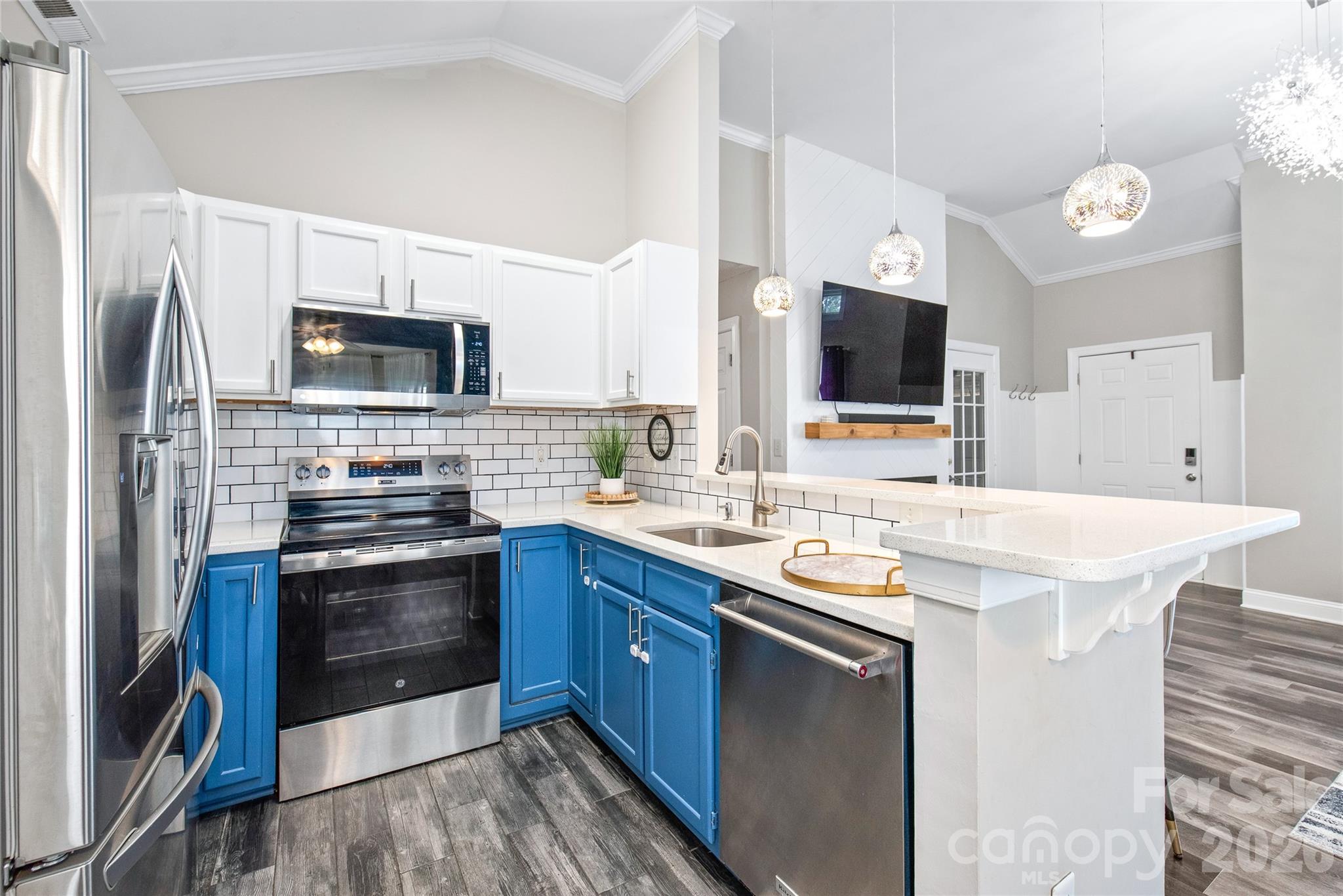 4401 Windjammer Drive — Monroe