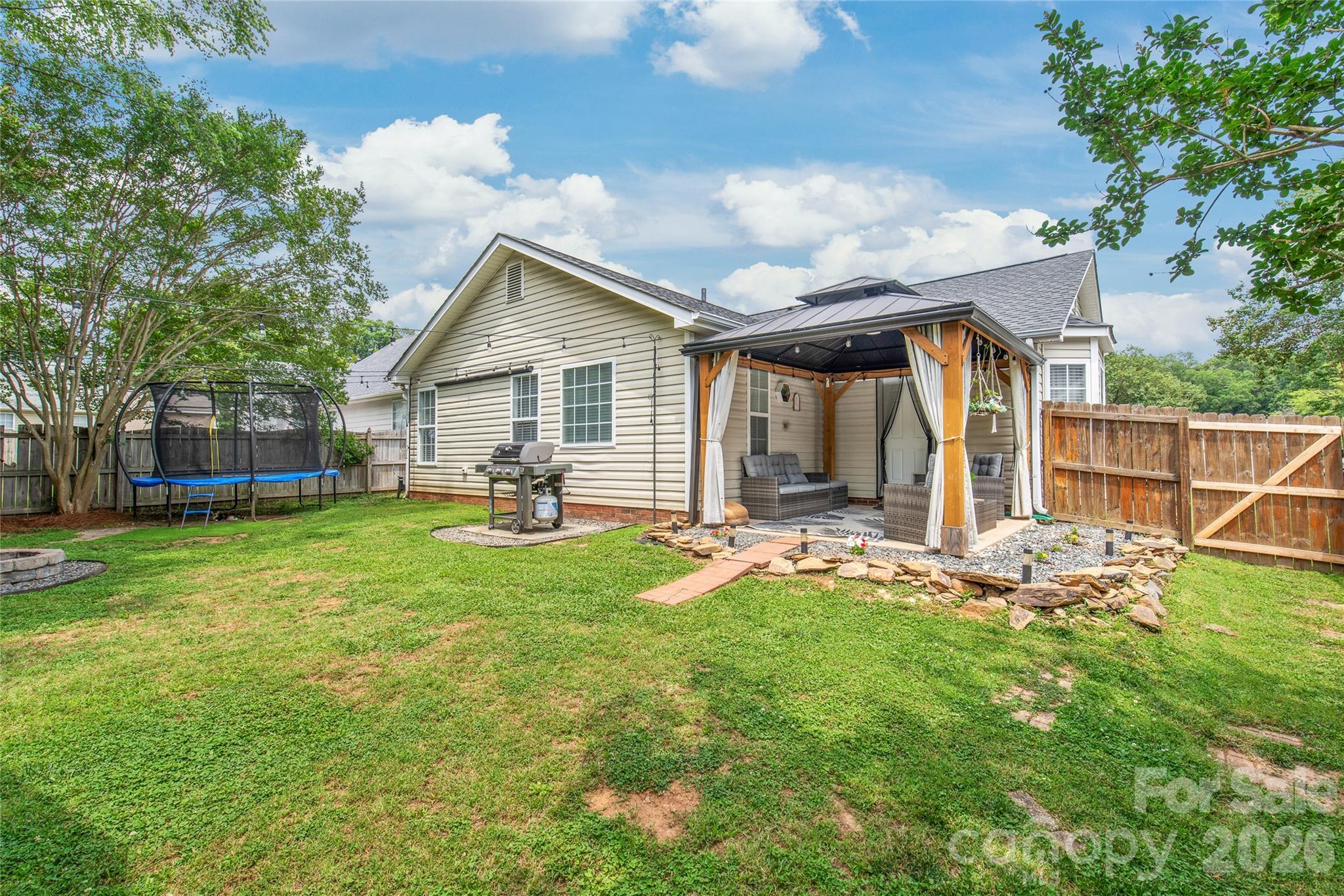 4401 Windjammer Drive — Monroe