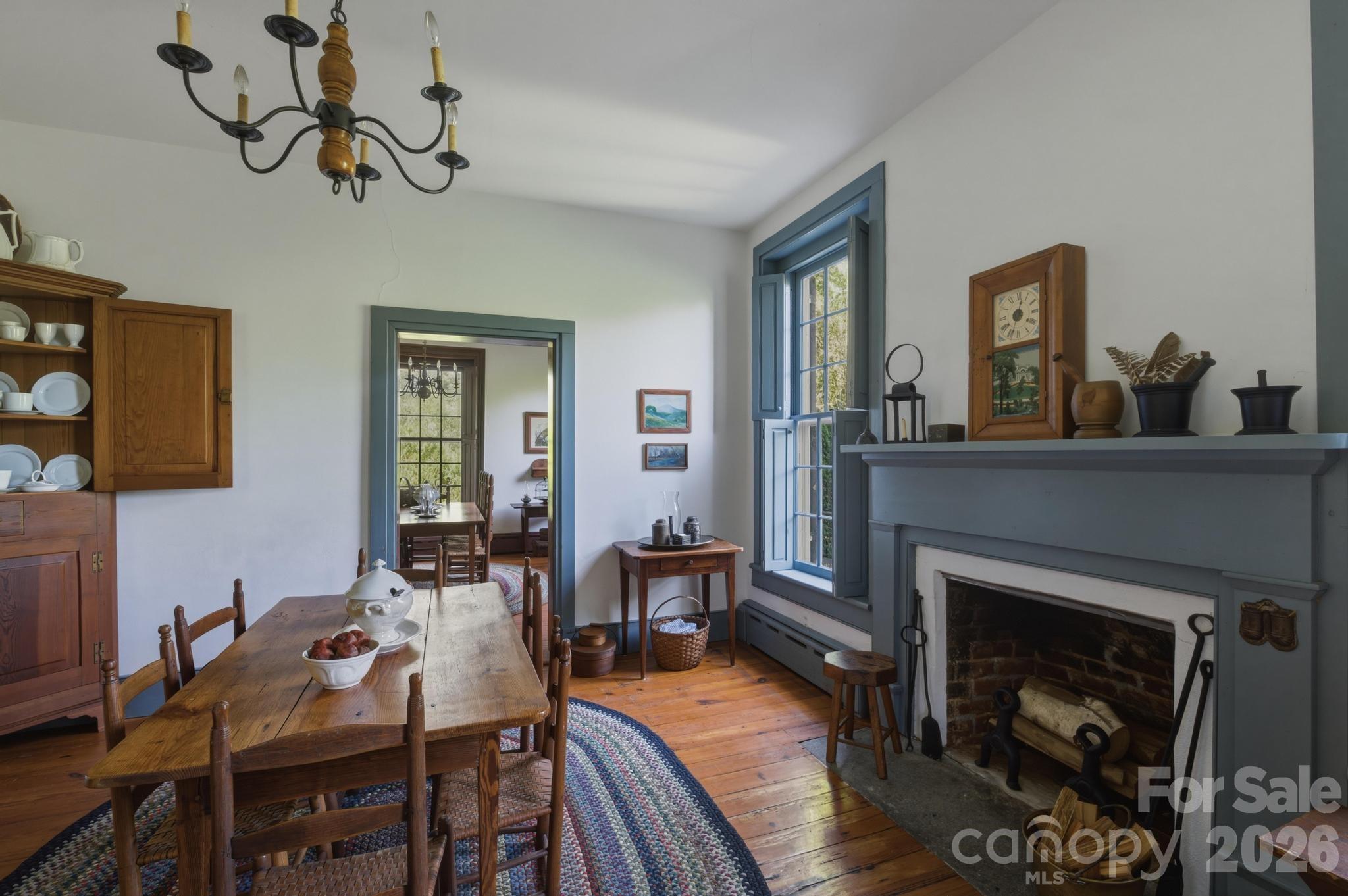4157 Calico Road — Lenoir