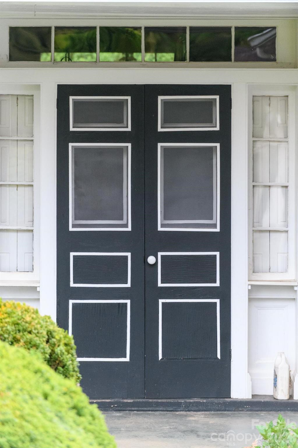 4157 Calico Road — Lenoir