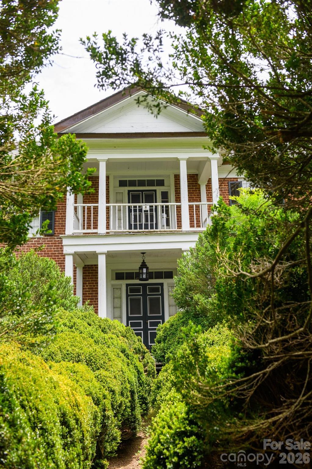 4157 Calico Road — Lenoir