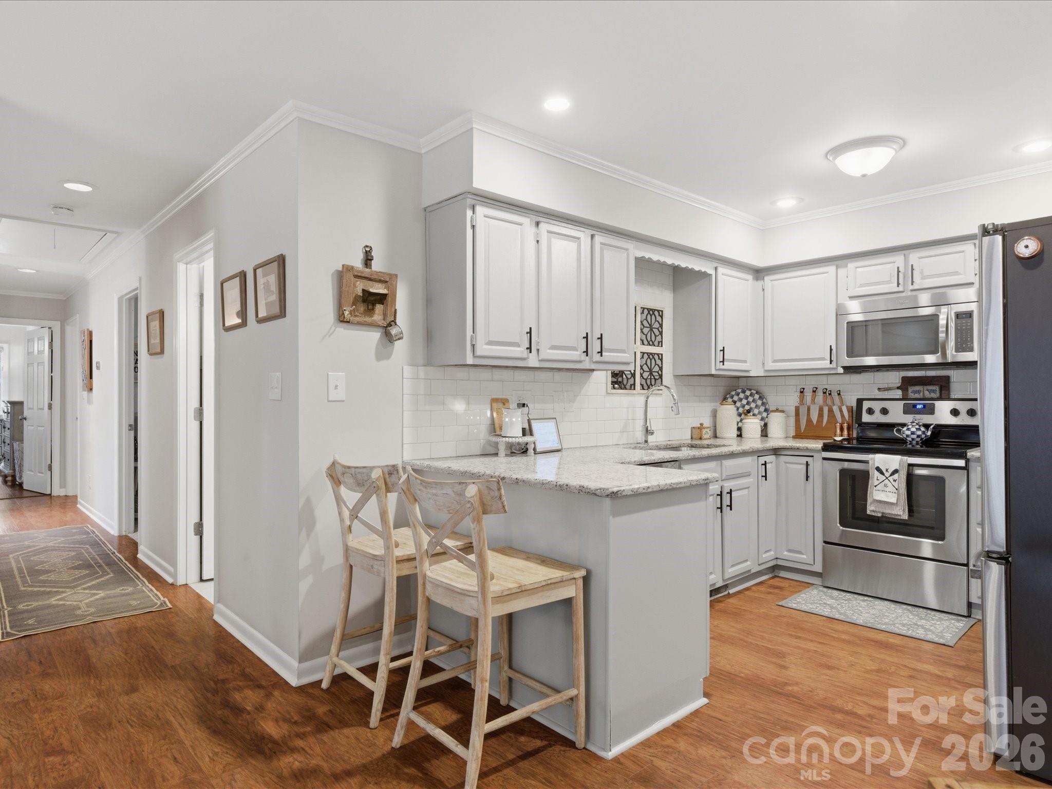 4720 Grey Moss Drive — Lake Wylie