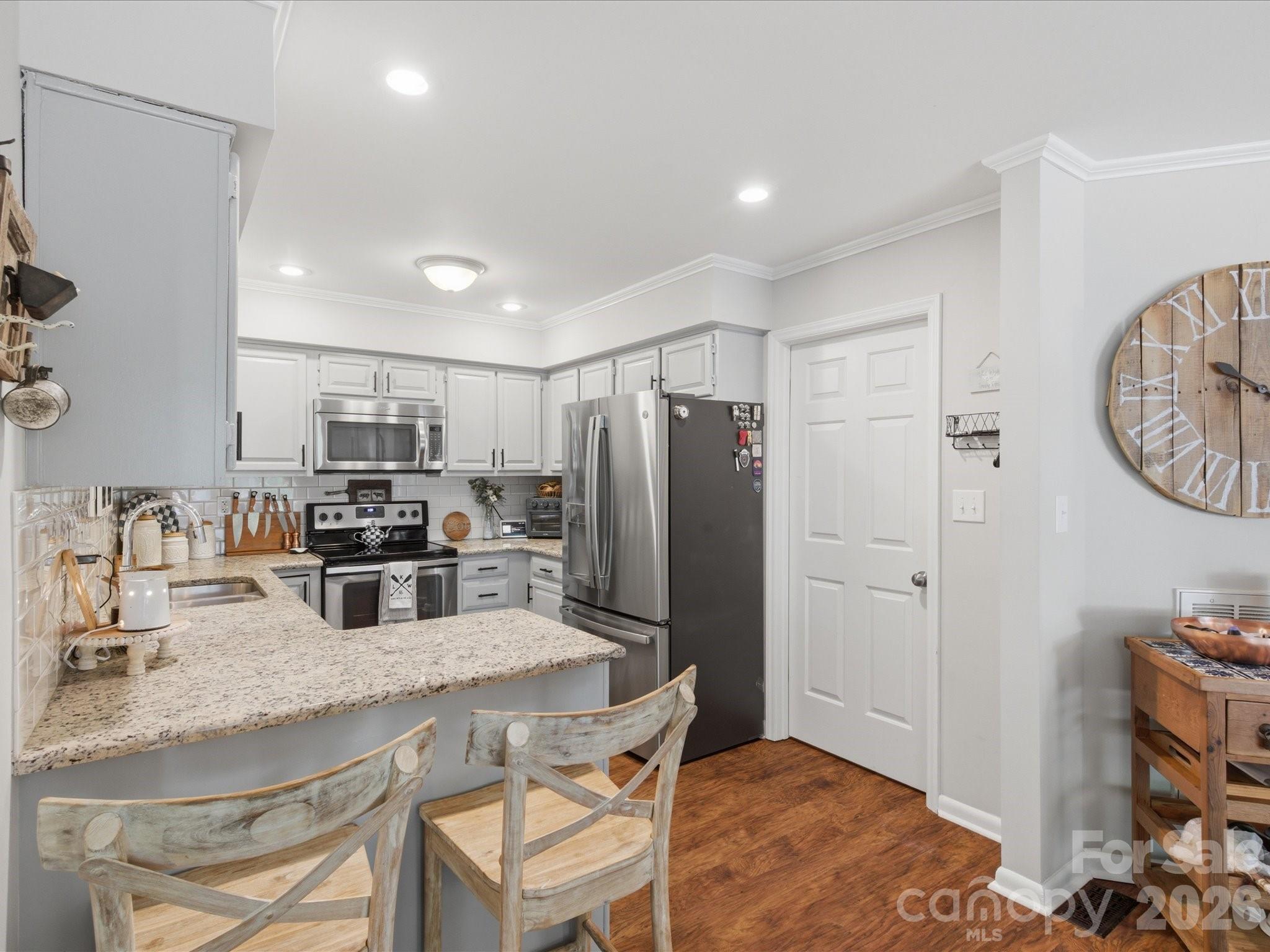 4720 Grey Moss Drive — Lake Wylie