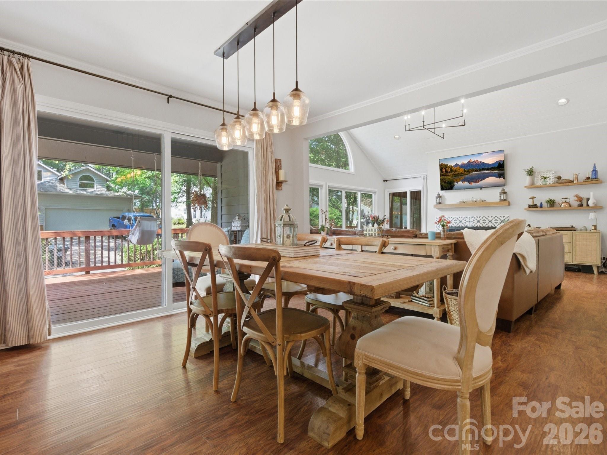 4720 Grey Moss Drive — Lake Wylie