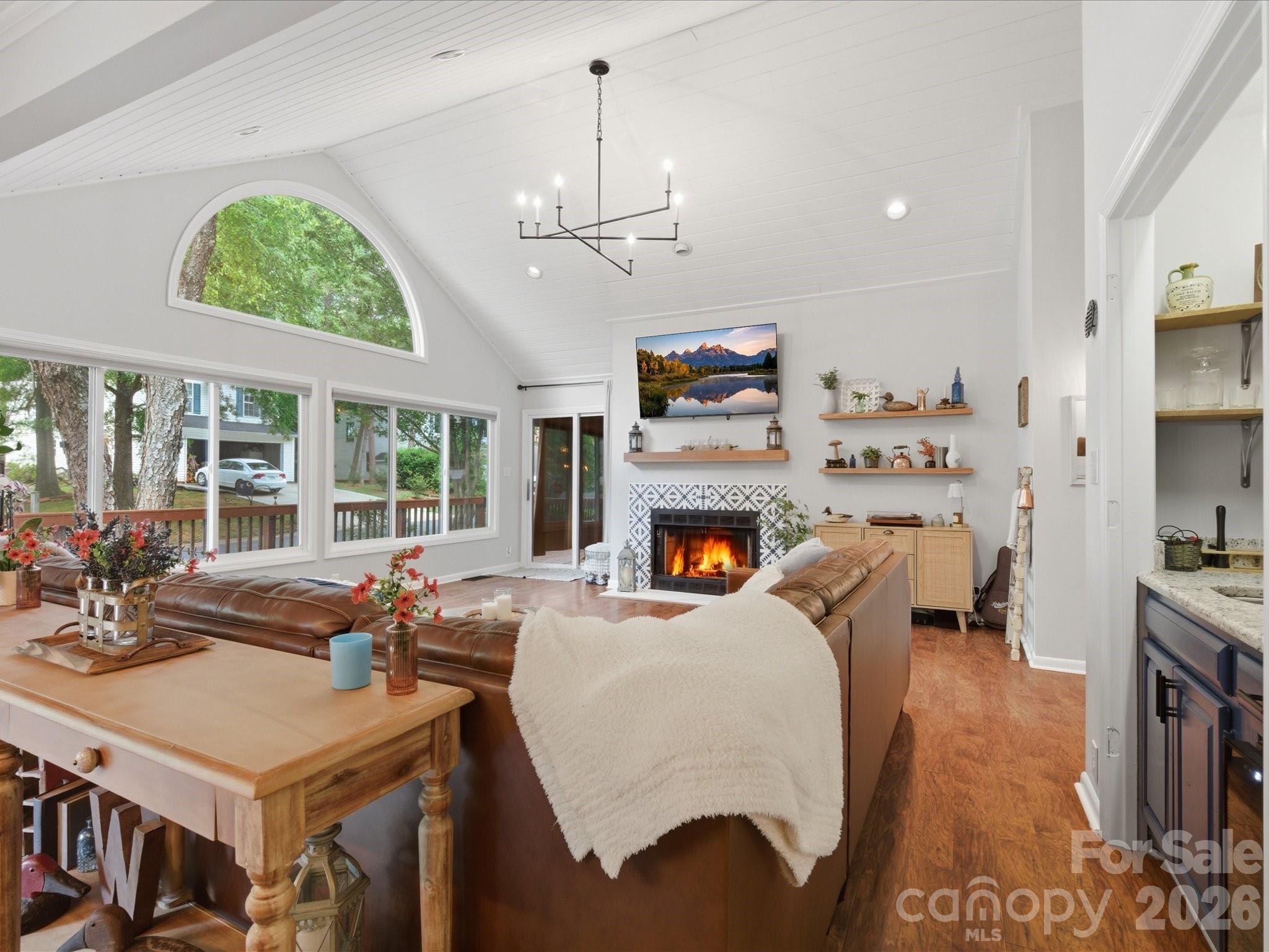4720 Grey Moss Drive — Lake Wylie