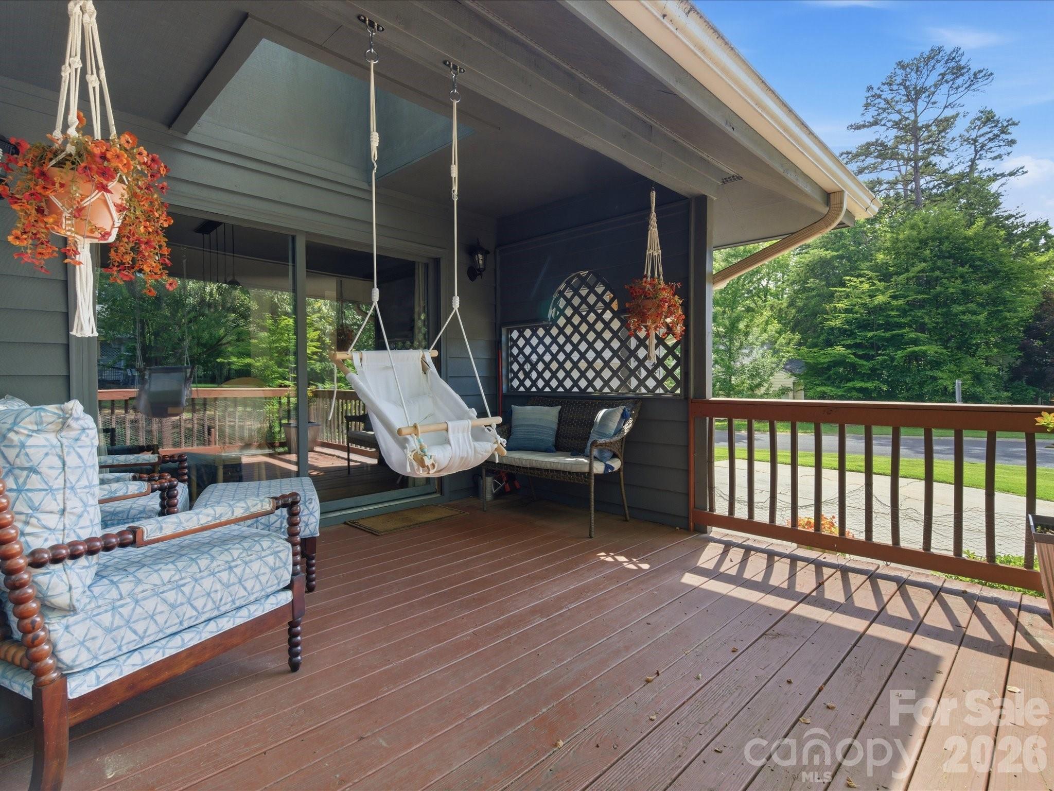 4720 Grey Moss Drive — Lake Wylie