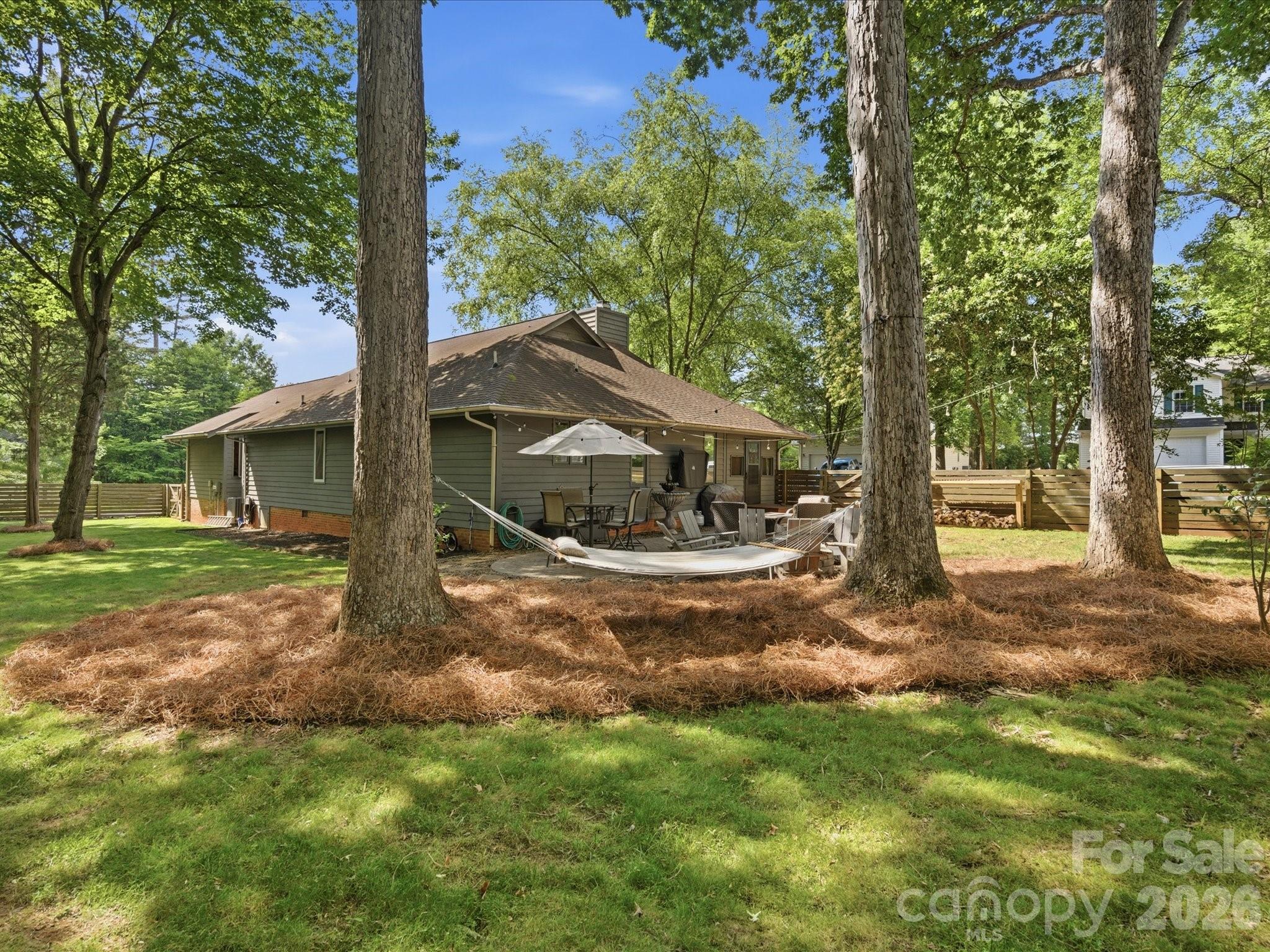 4720 Grey Moss Drive — Lake Wylie