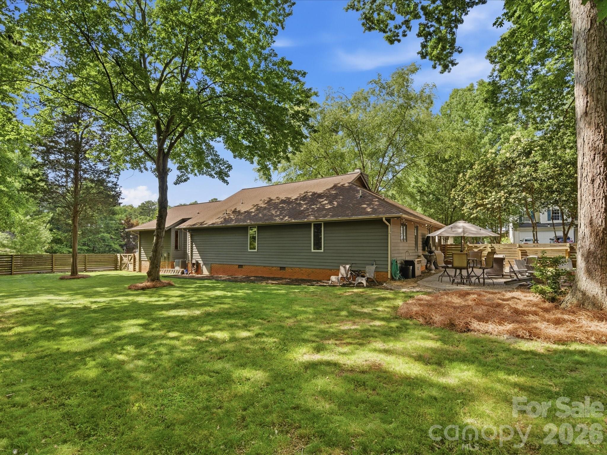4720 Grey Moss Drive — Lake Wylie