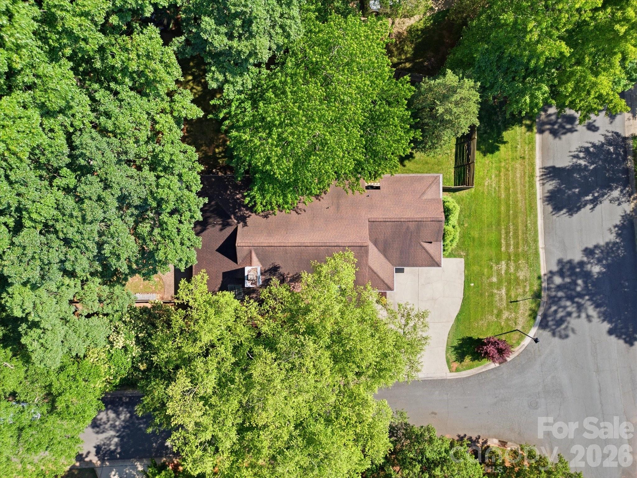 4720 Grey Moss Drive — Lake Wylie