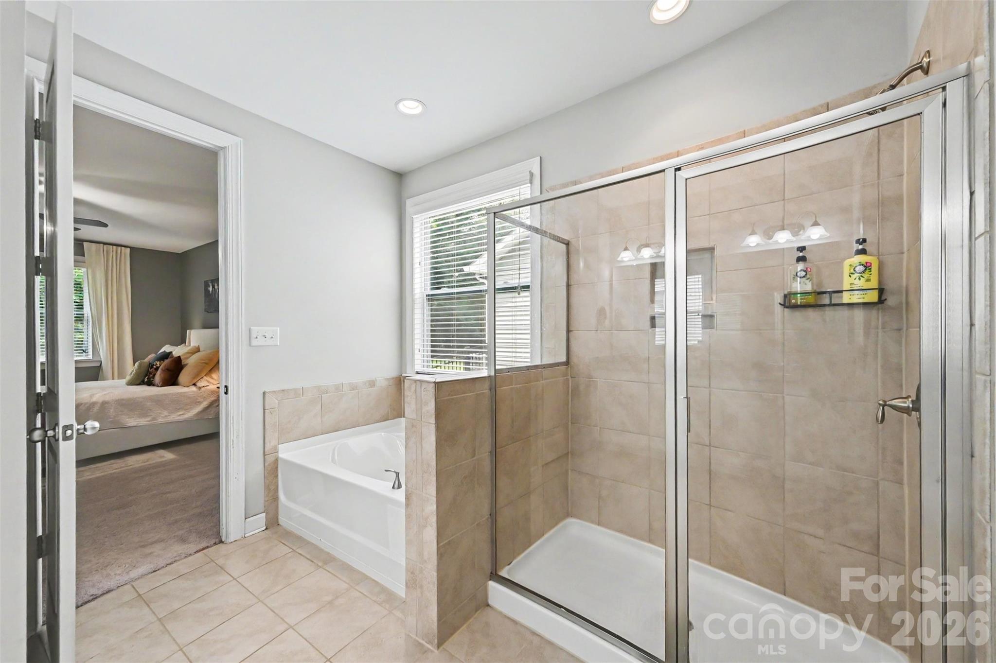 1284 Kings Grove Drive — York