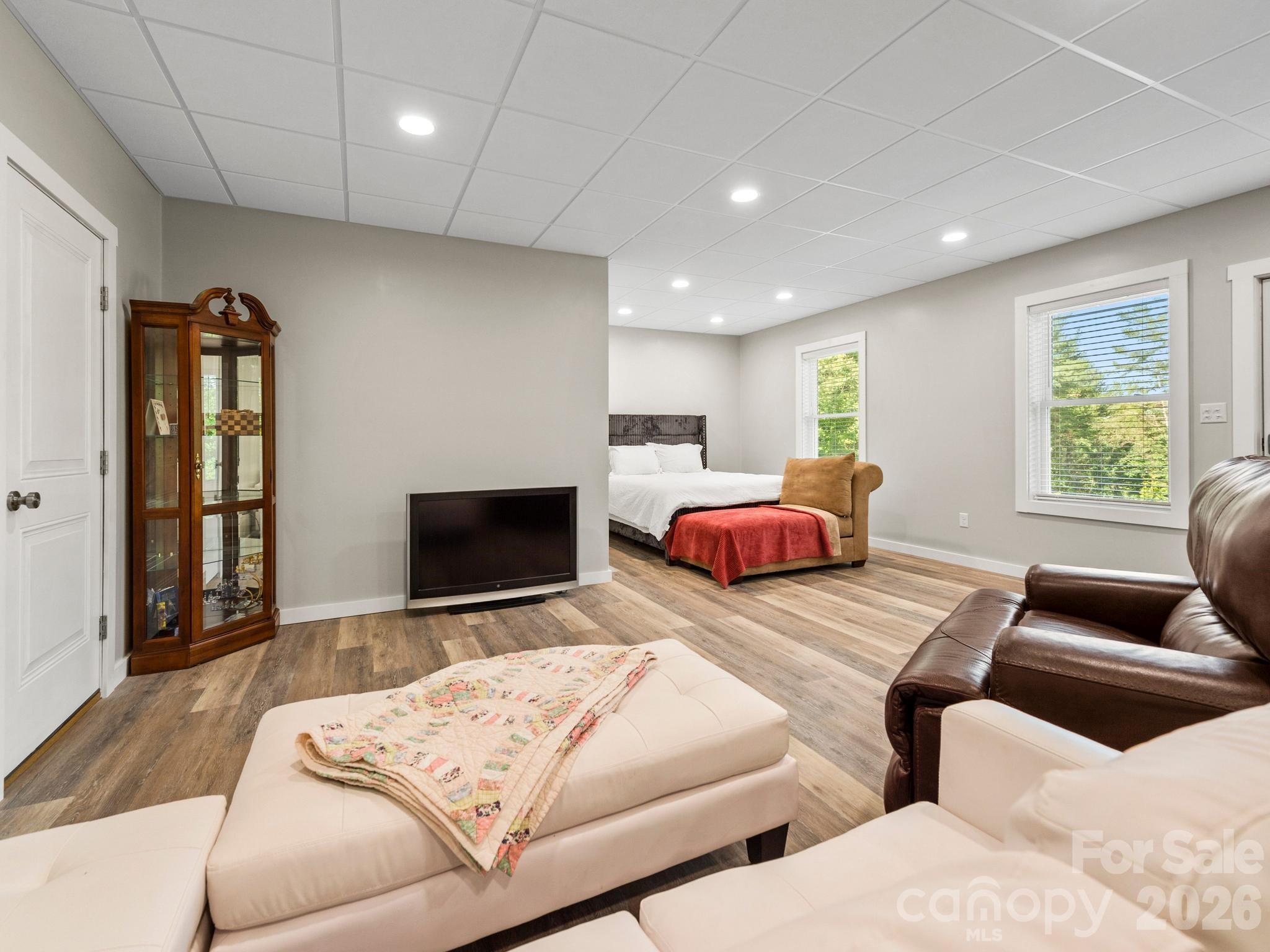 154 & 156 Dogwood Drive — Weaverville
