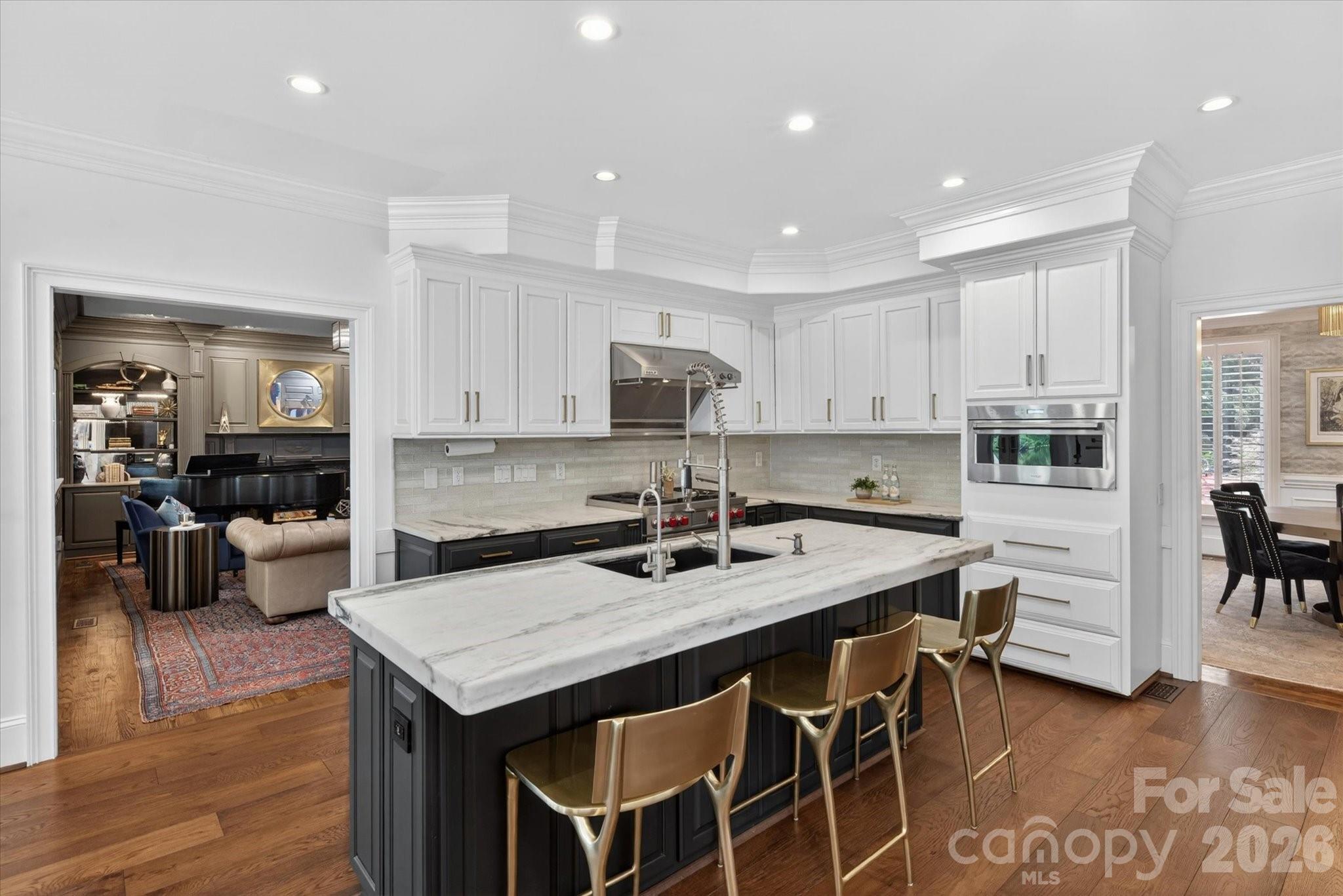 6405 Mitchell Hollow Road — Charlotte