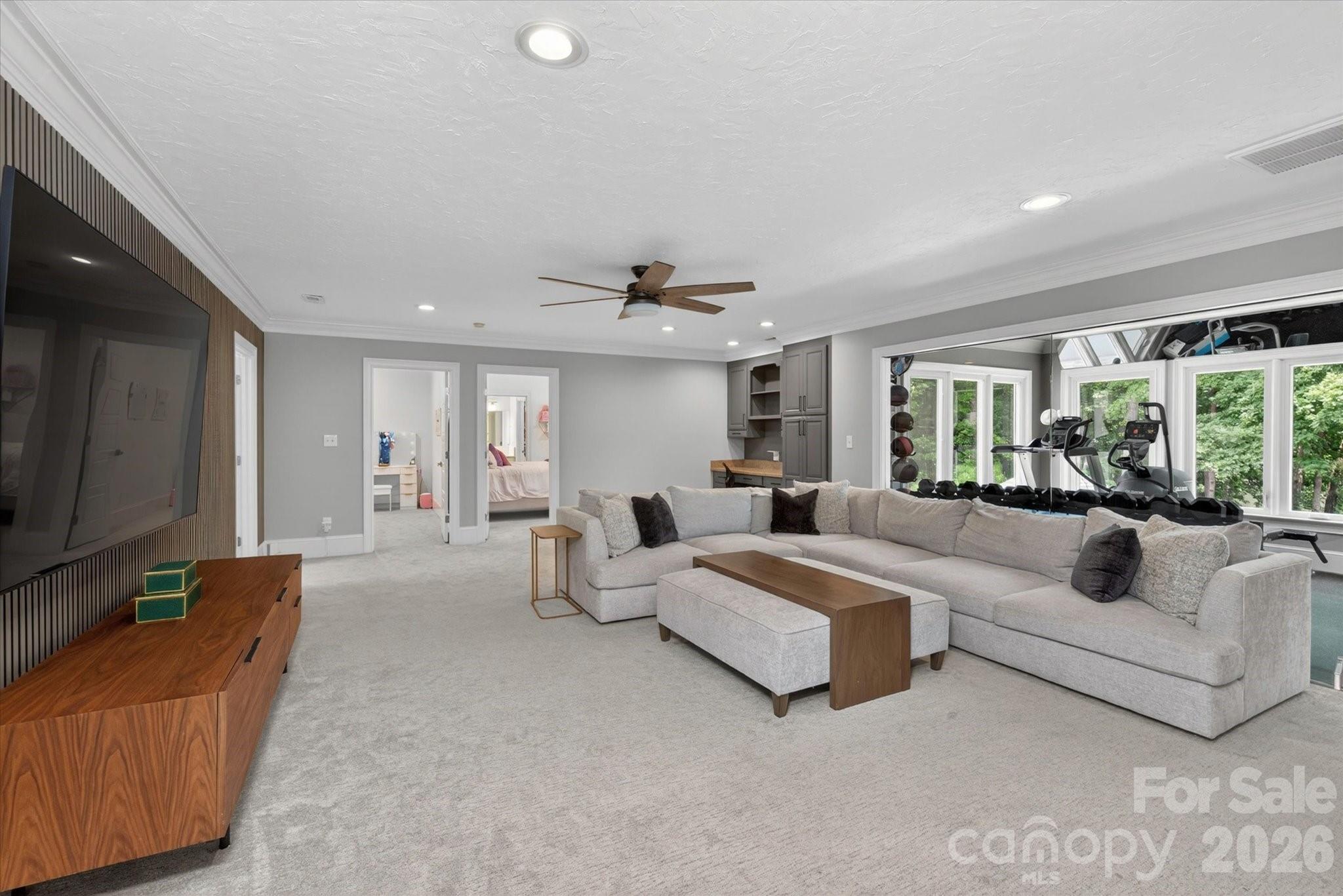 6405 Mitchell Hollow Road — Charlotte