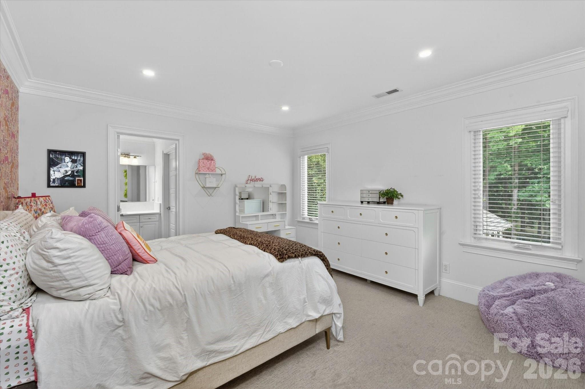 6405 Mitchell Hollow Road — Charlotte