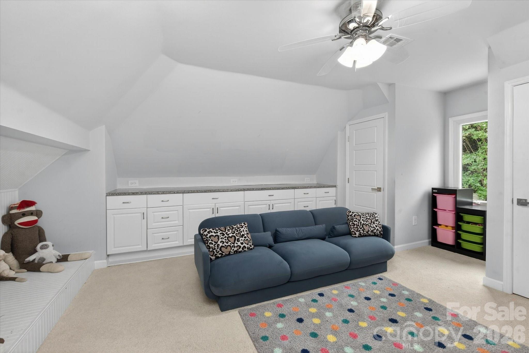 6405 Mitchell Hollow Road — Charlotte