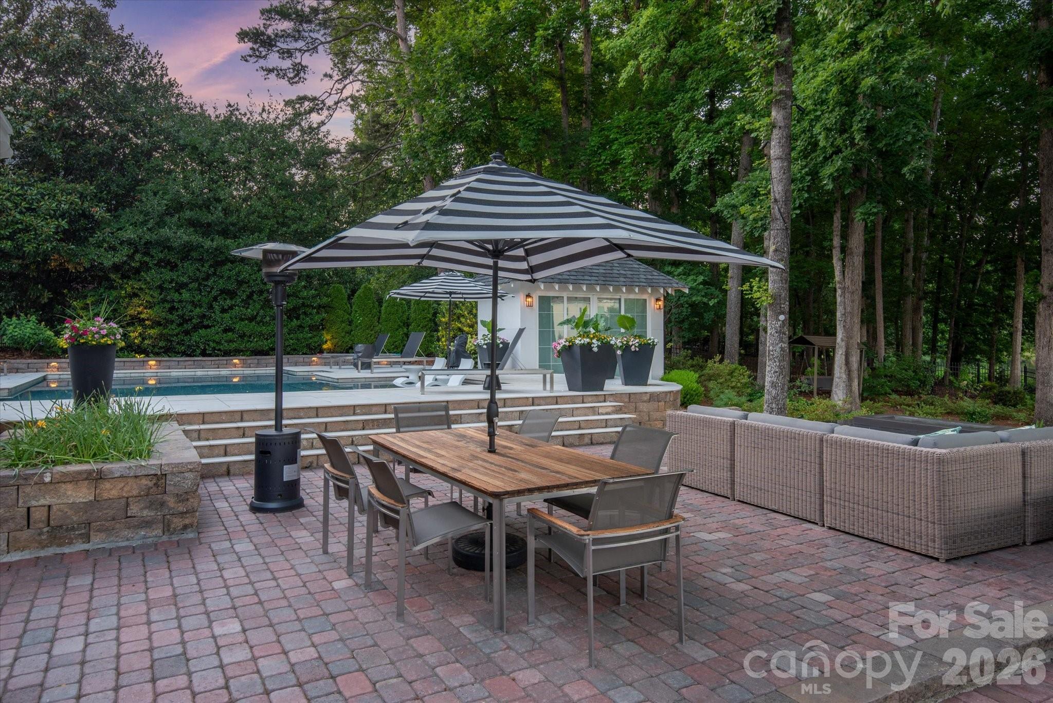 6405 Mitchell Hollow Road — Charlotte