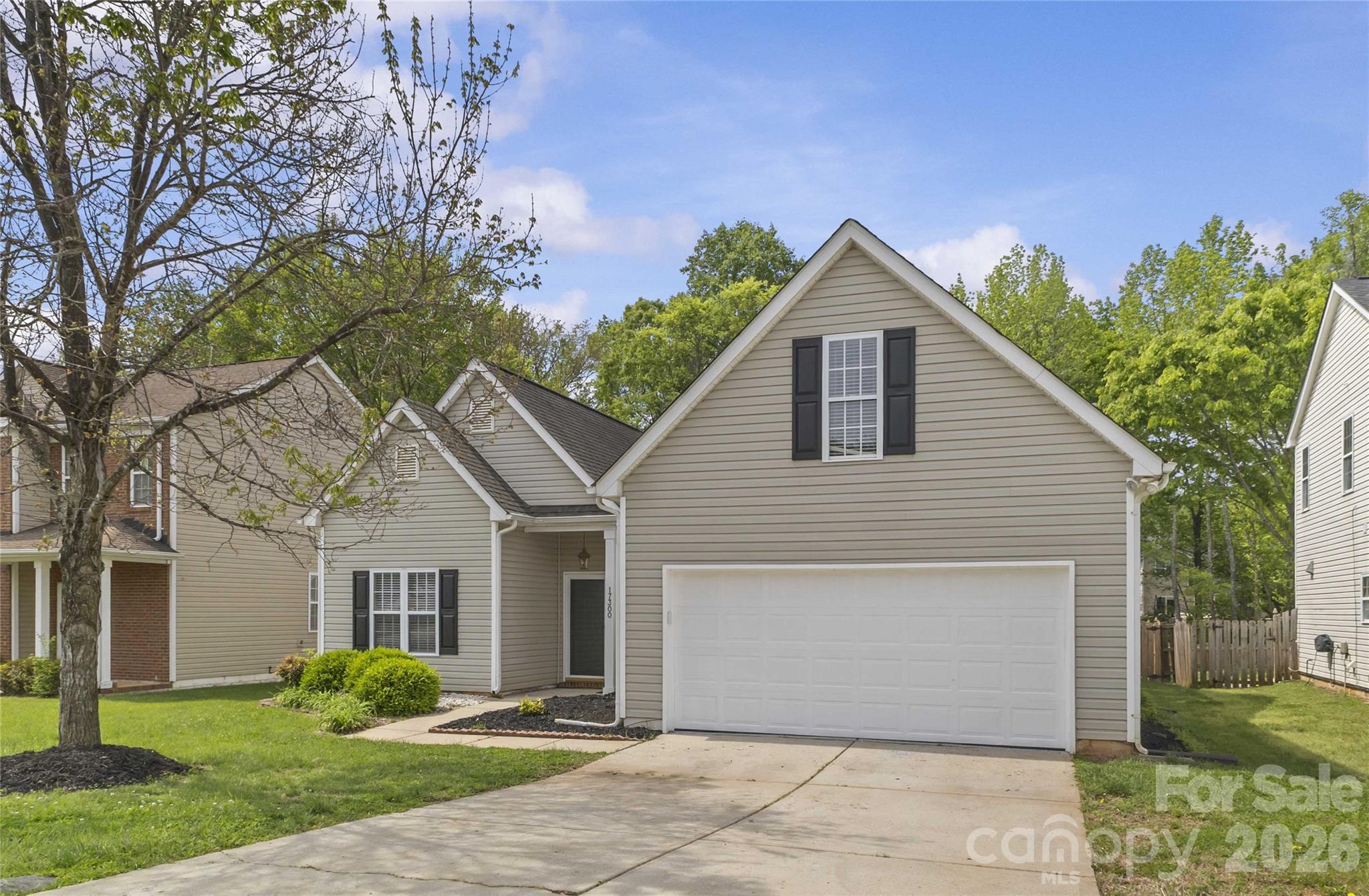 17300 Commons Crossing Drive — Charlotte