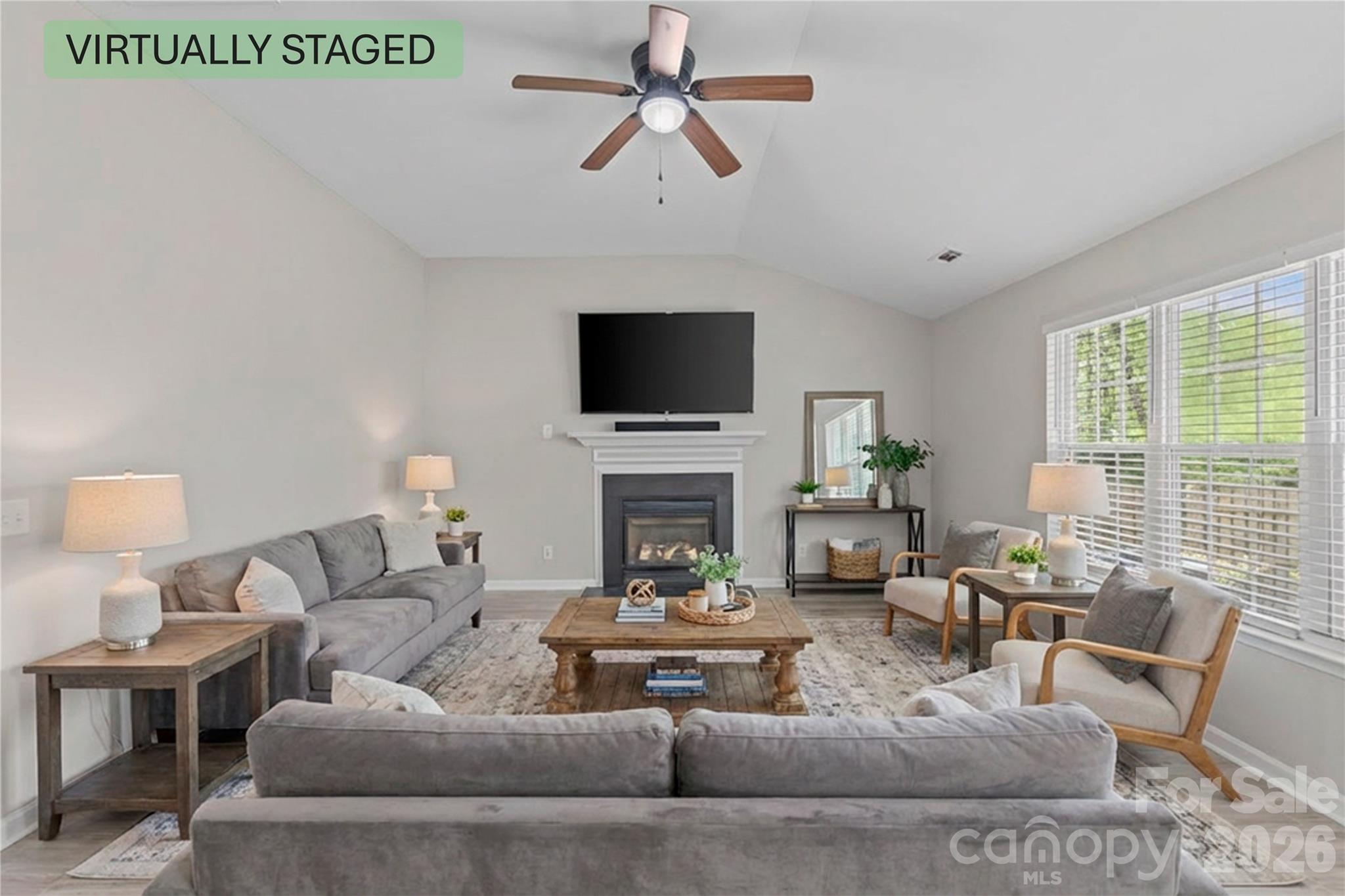 17300 Commons Crossing Drive — Charlotte