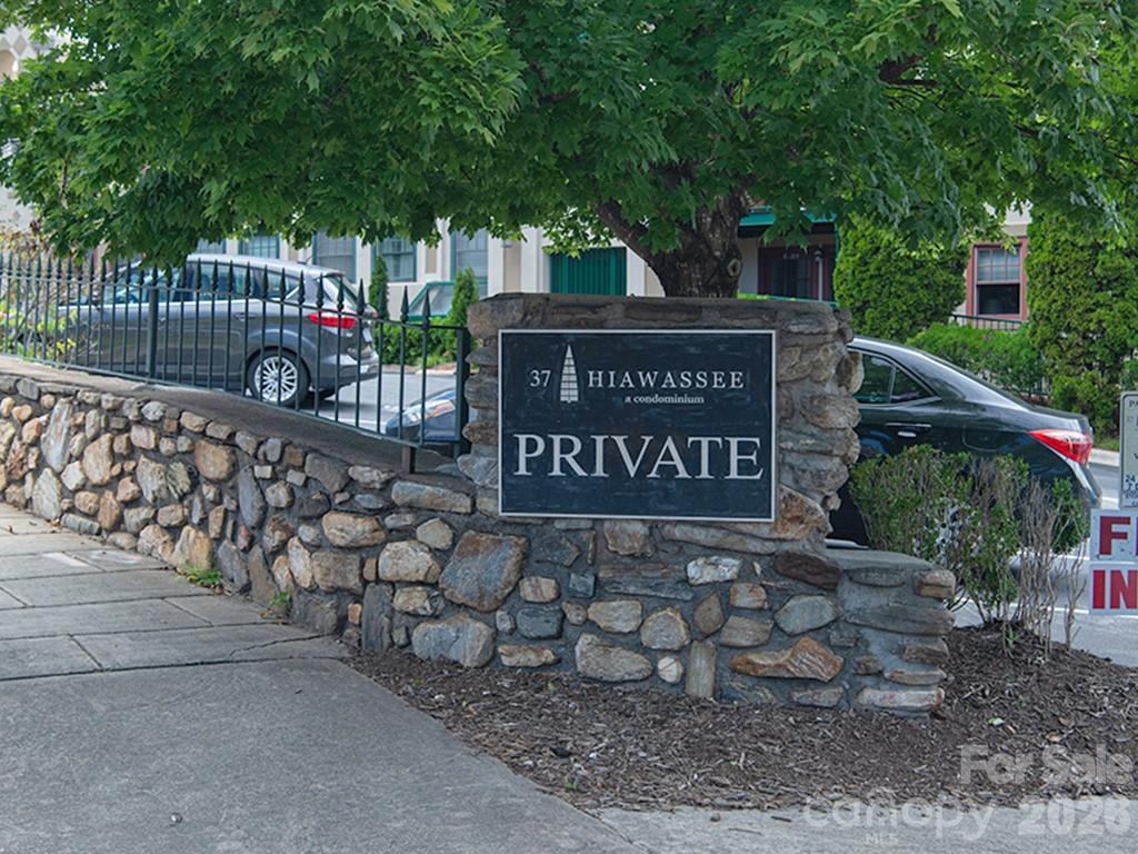 37 Hiawassee Street #W103 — Asheville