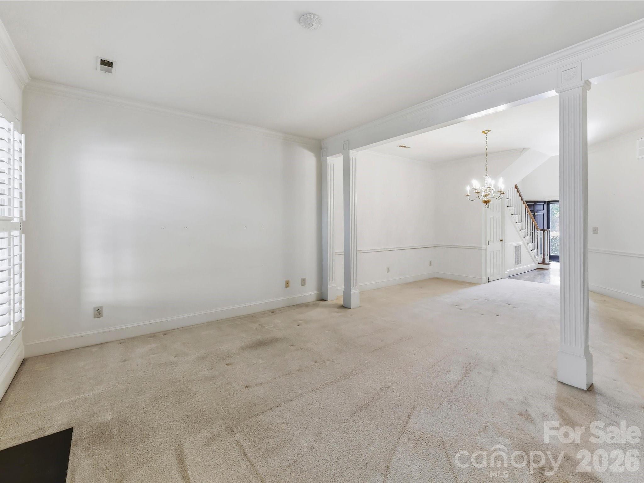 2831 Sharon View Road — Charlotte