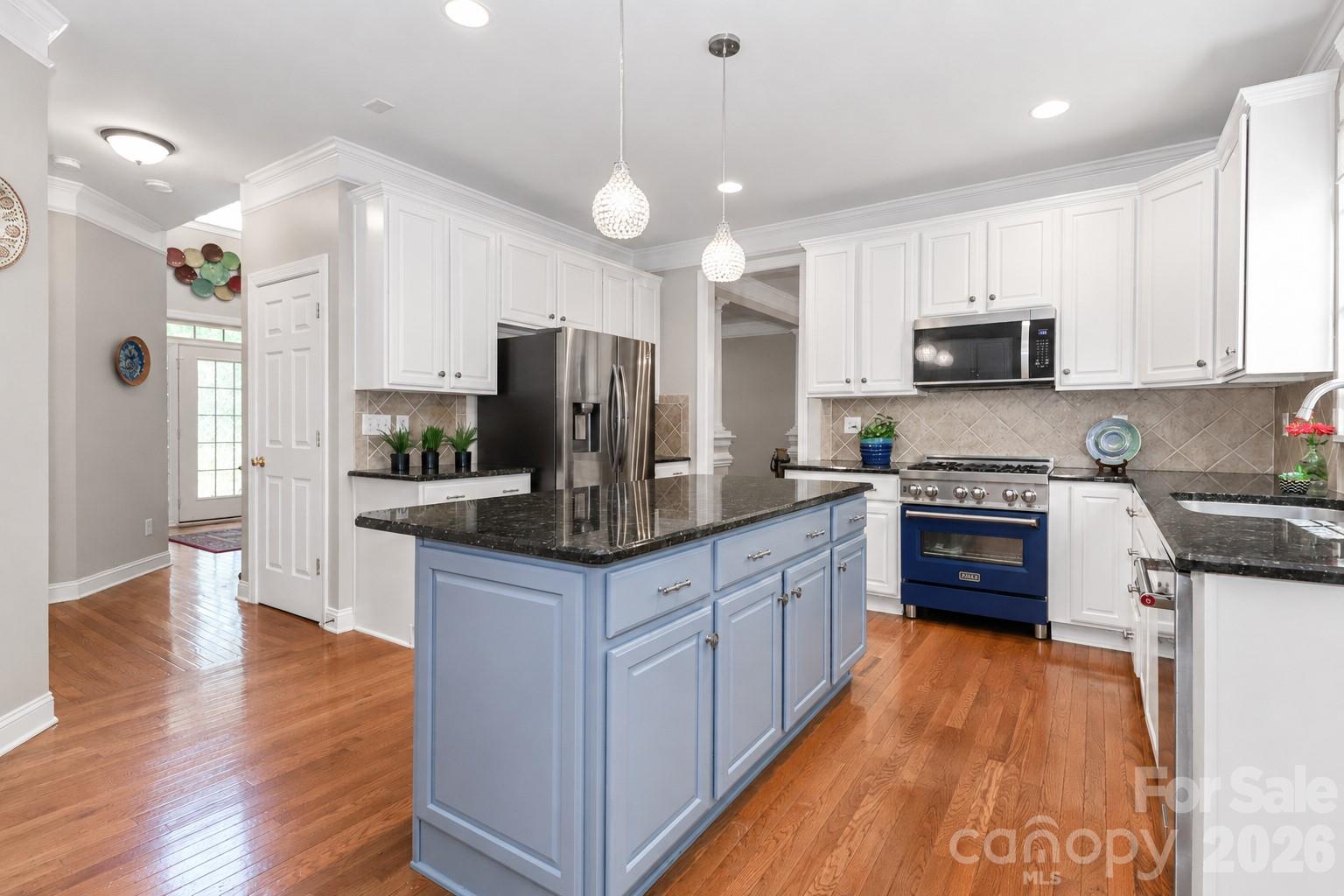 9933 Nicole Lane #1042 — Charlotte