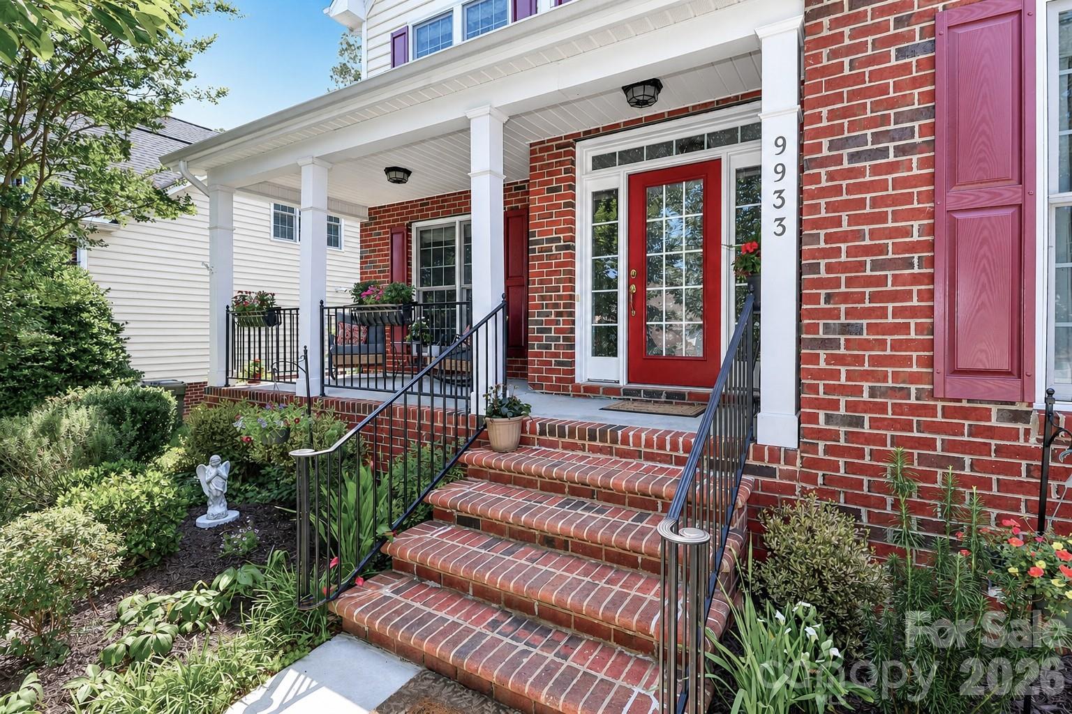 9933 Nicole Lane #1042 — Charlotte