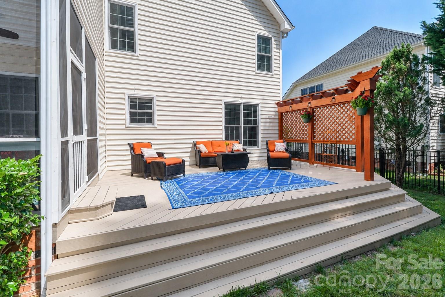 9933 Nicole Lane #1042 — Charlotte