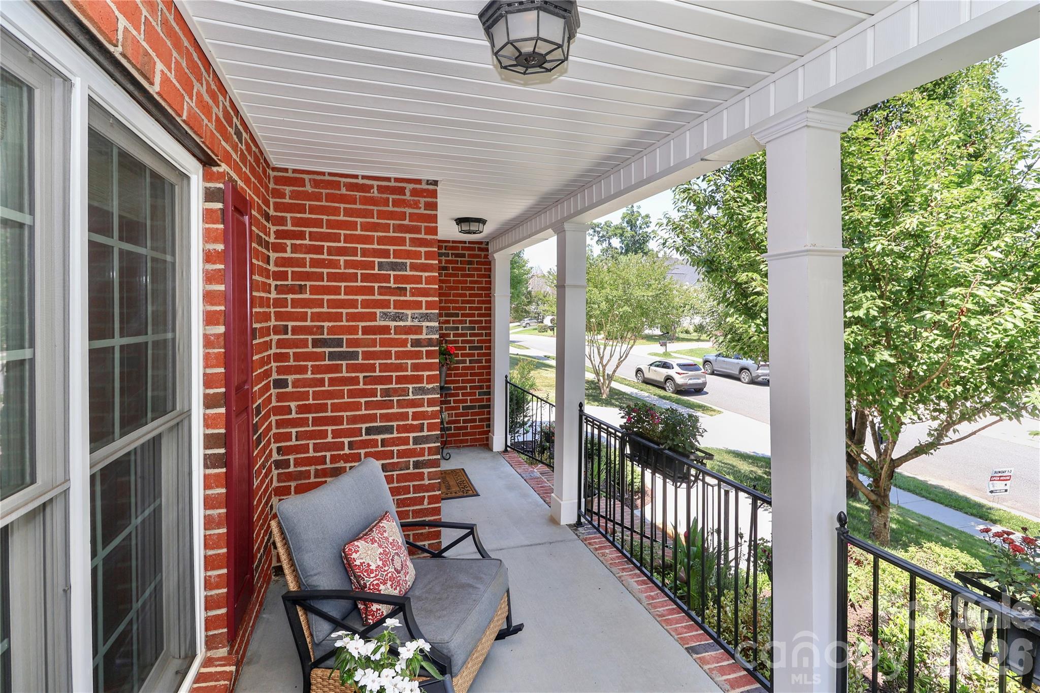 9933 Nicole Lane #1042 — Charlotte
