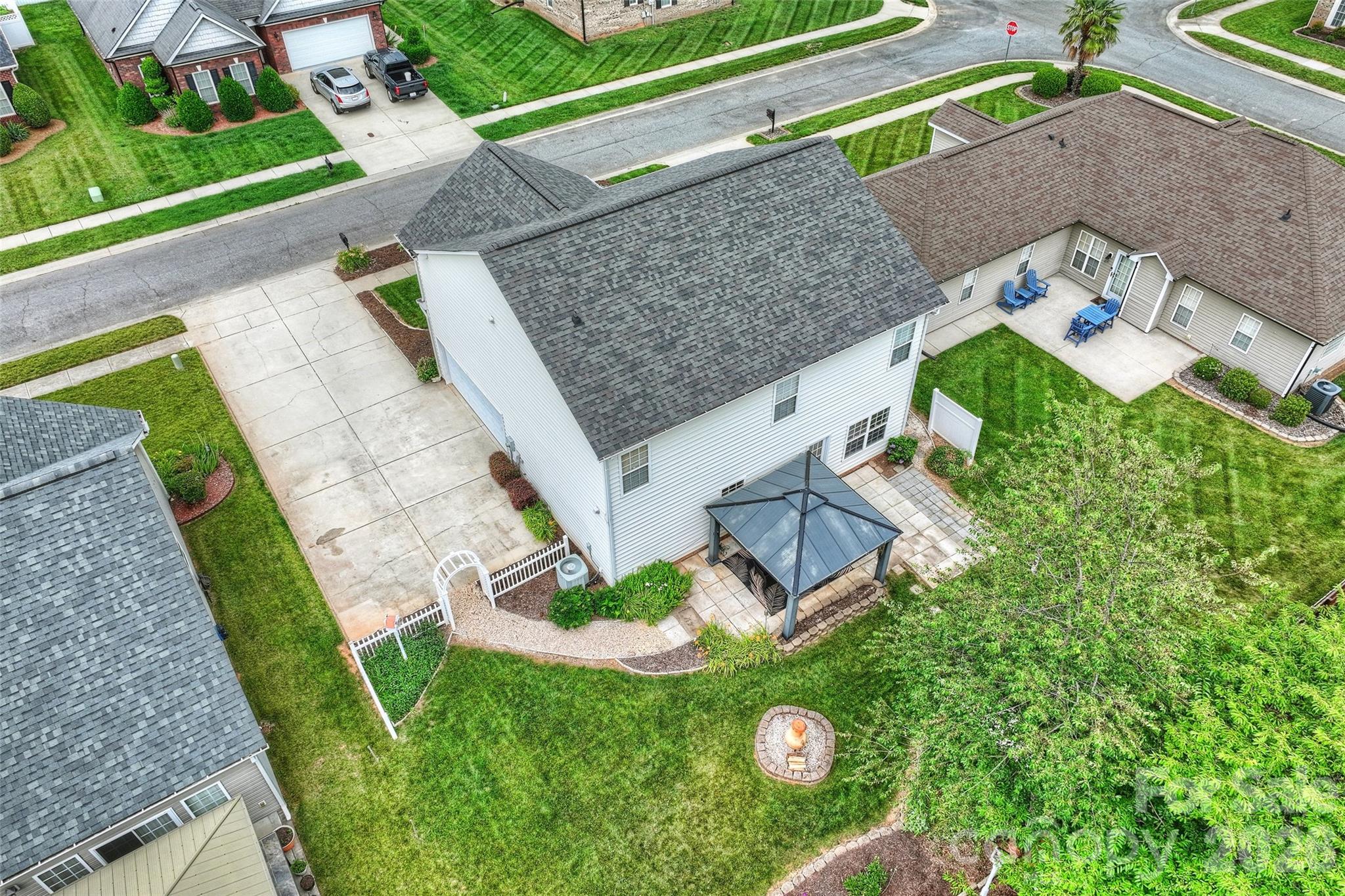 315 Wendover Drive — Locust
