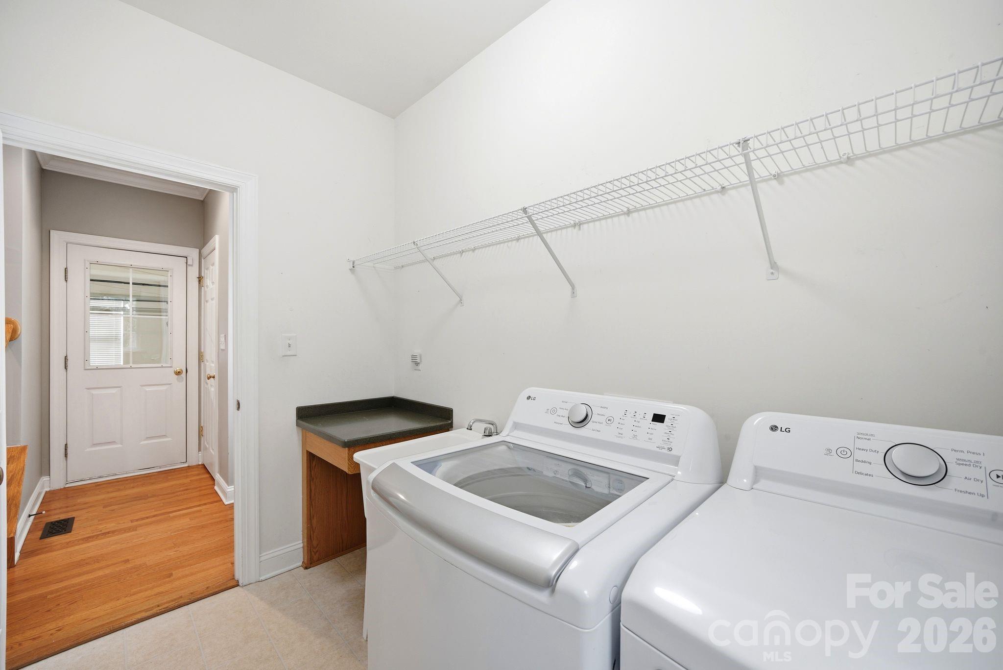 2937 Shady Reach Lane — Charlotte