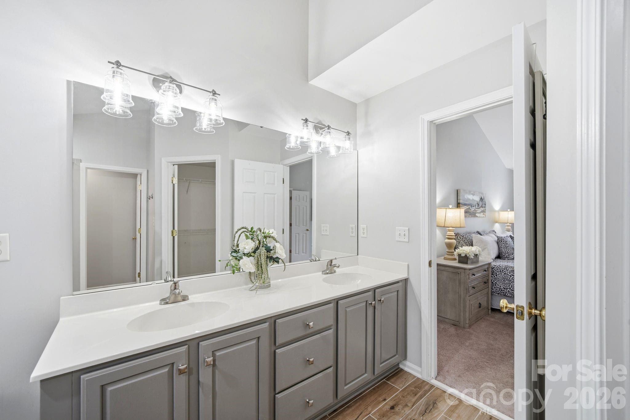 2937 Shady Reach Lane — Charlotte