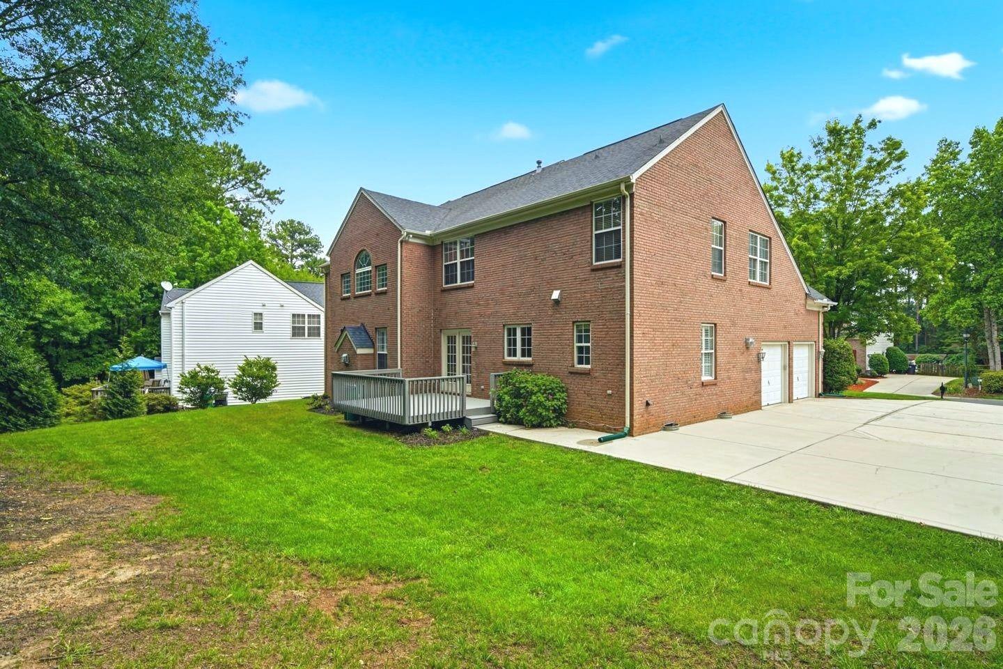 2937 Shady Reach Lane — Charlotte
