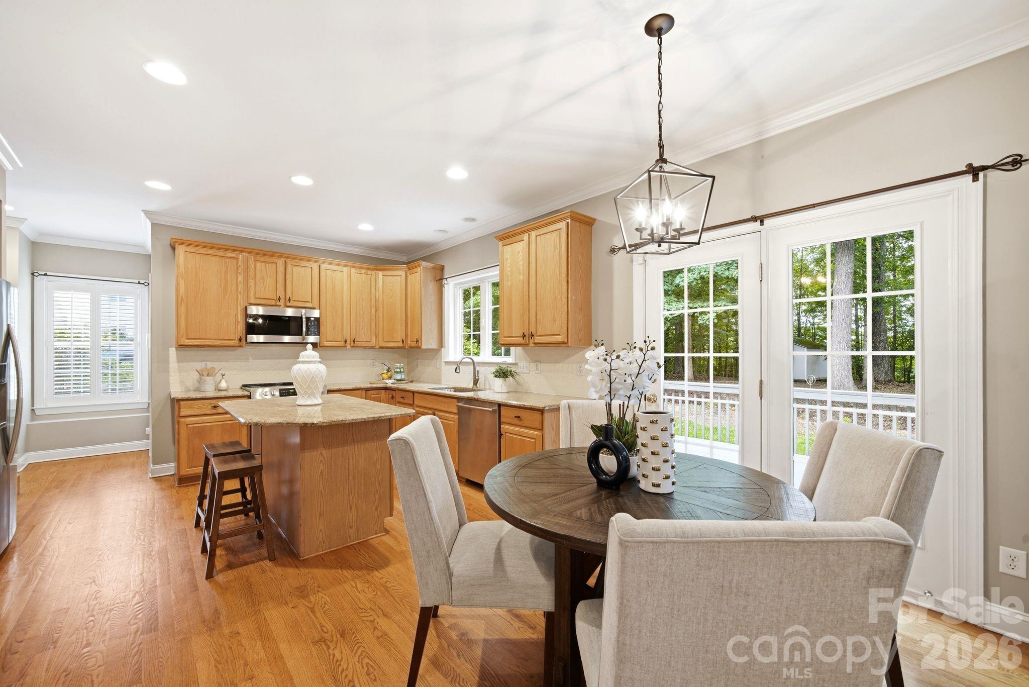 2937 Shady Reach Lane — Charlotte