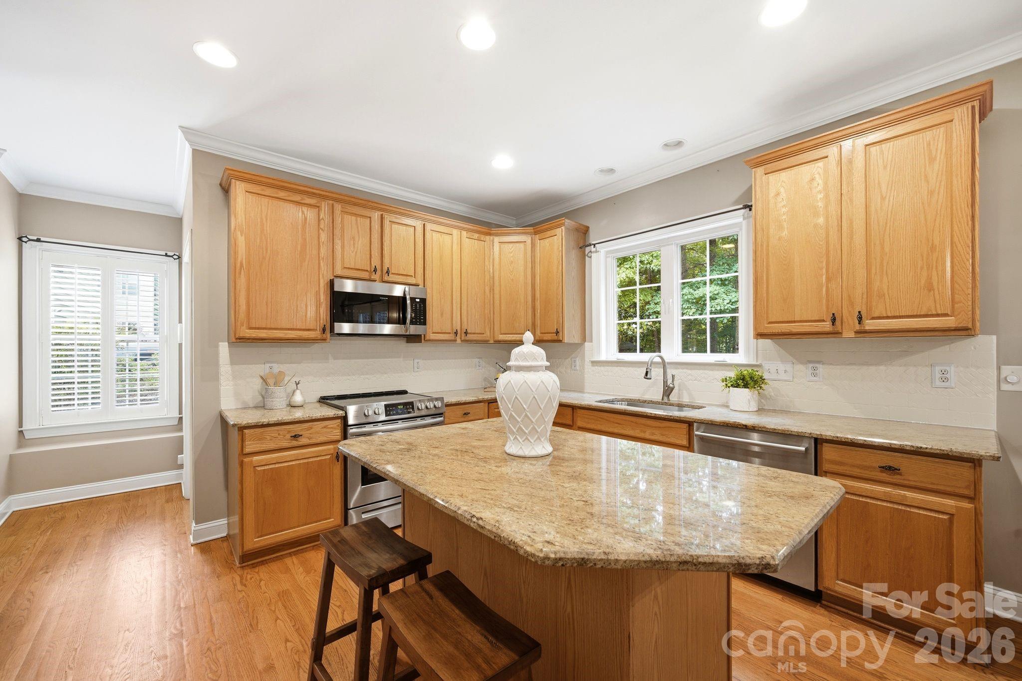 2937 Shady Reach Lane — Charlotte