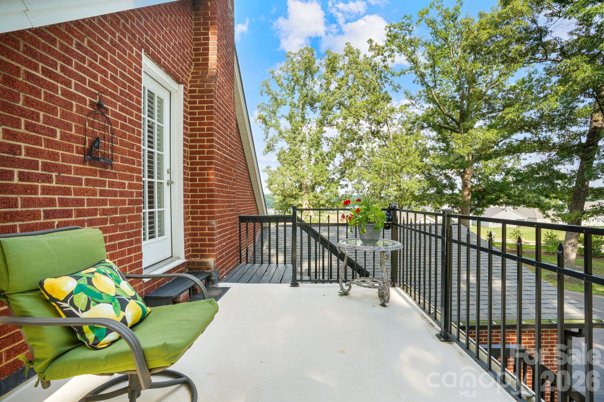 1520 5th Street NE — Hickory