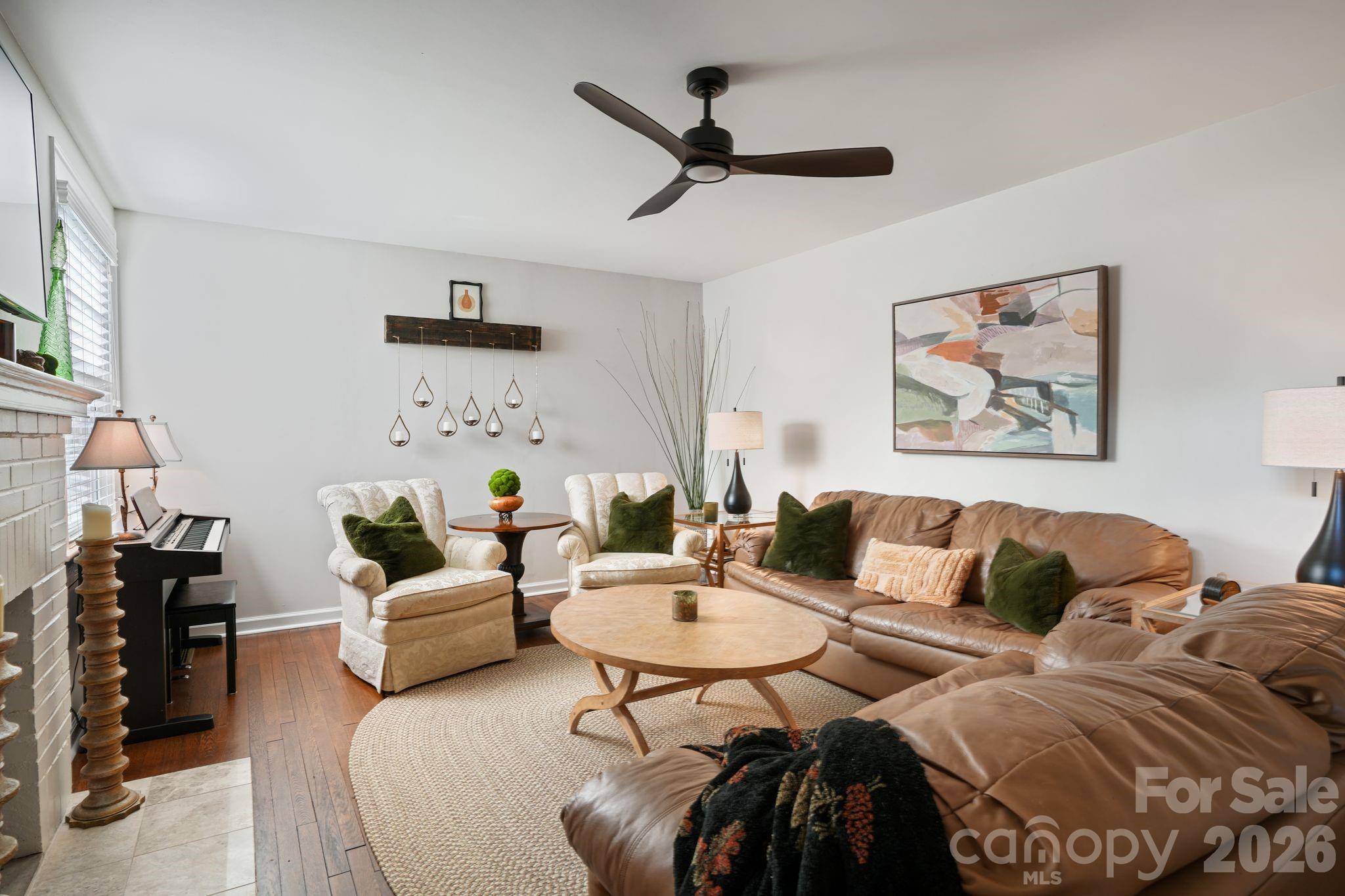 1520 5th Street NE — Hickory