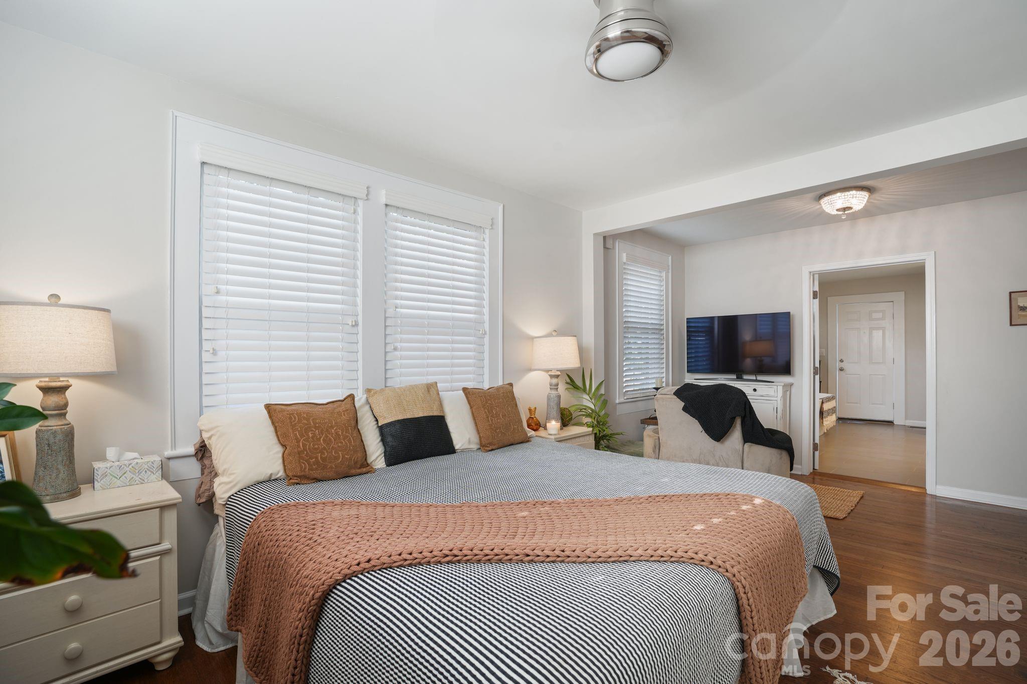 1520 5th Street NE — Hickory