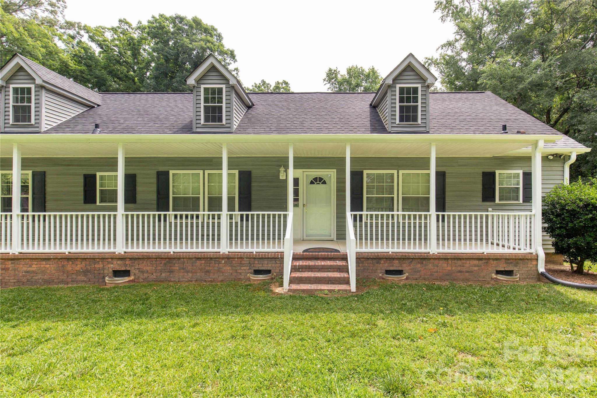 1738 Charlotte Highway — Lancaster