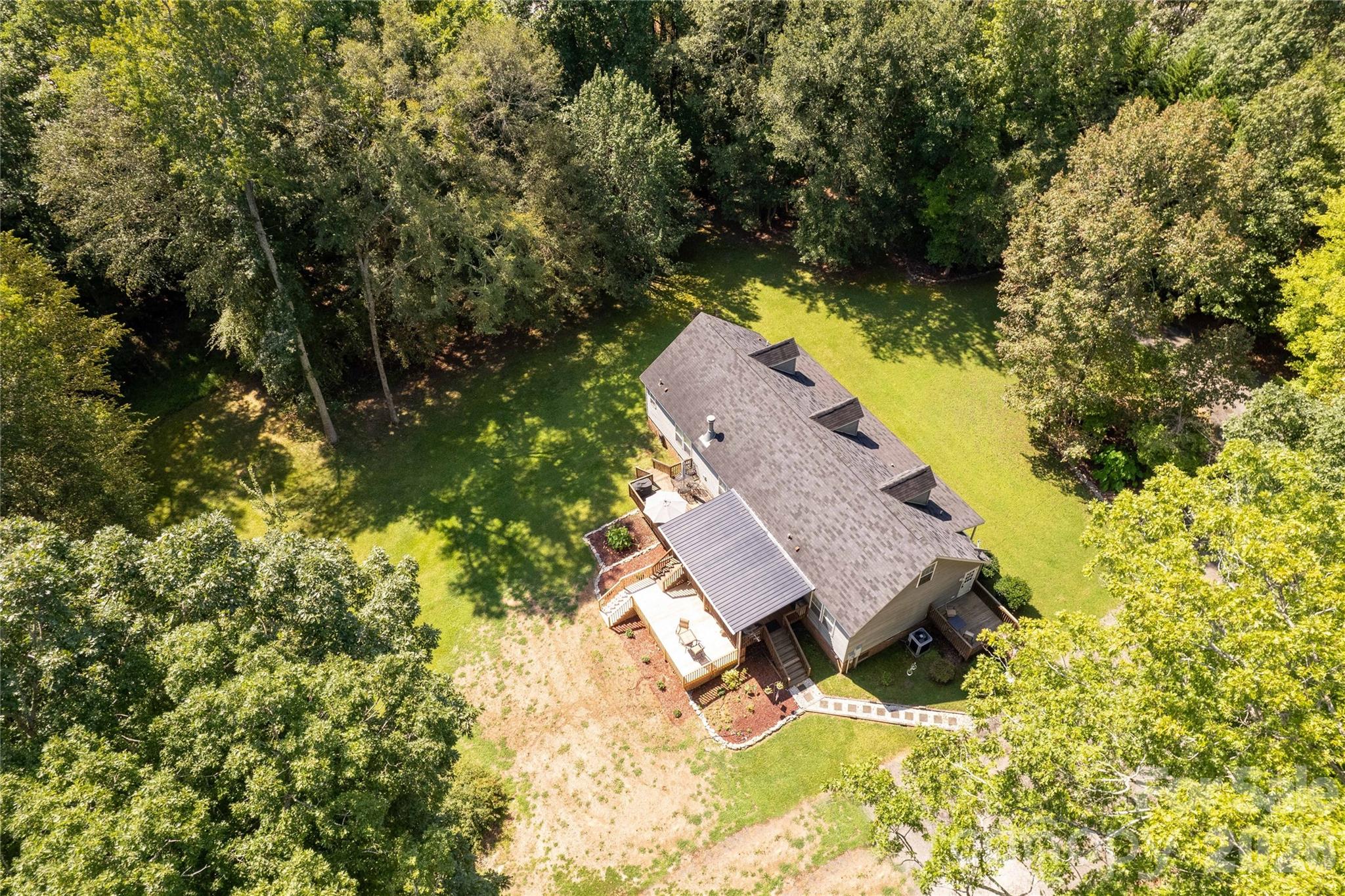 1738 Charlotte Highway — Lancaster