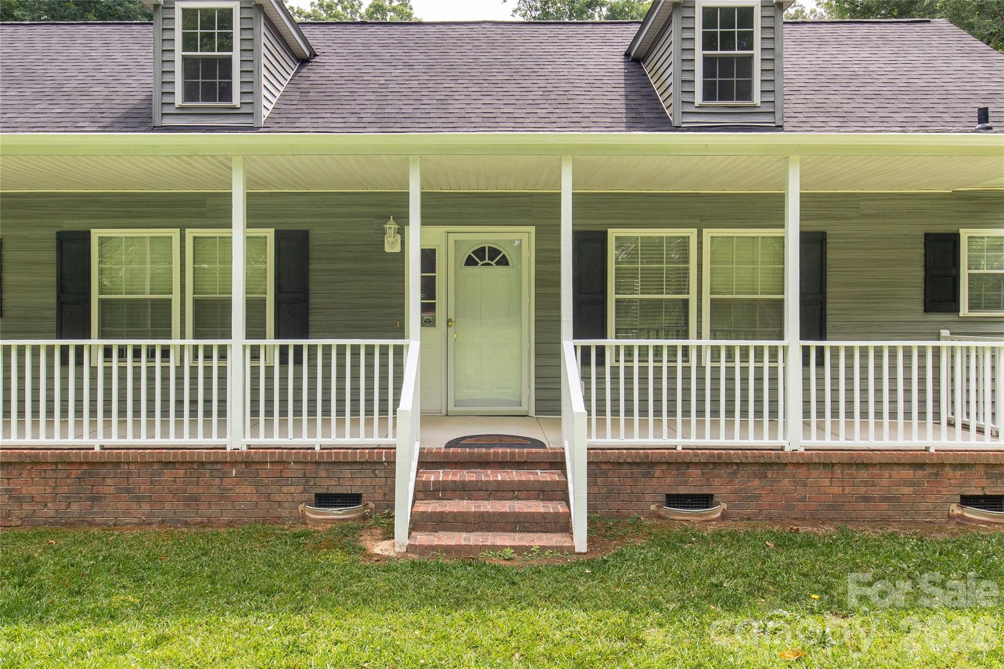 1738 Charlotte Highway — Lancaster